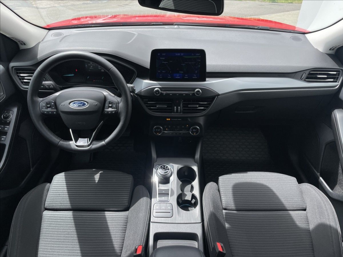 Ford Focus, 1,5 Ecoblue A8 Titanium Style - fotka 6
