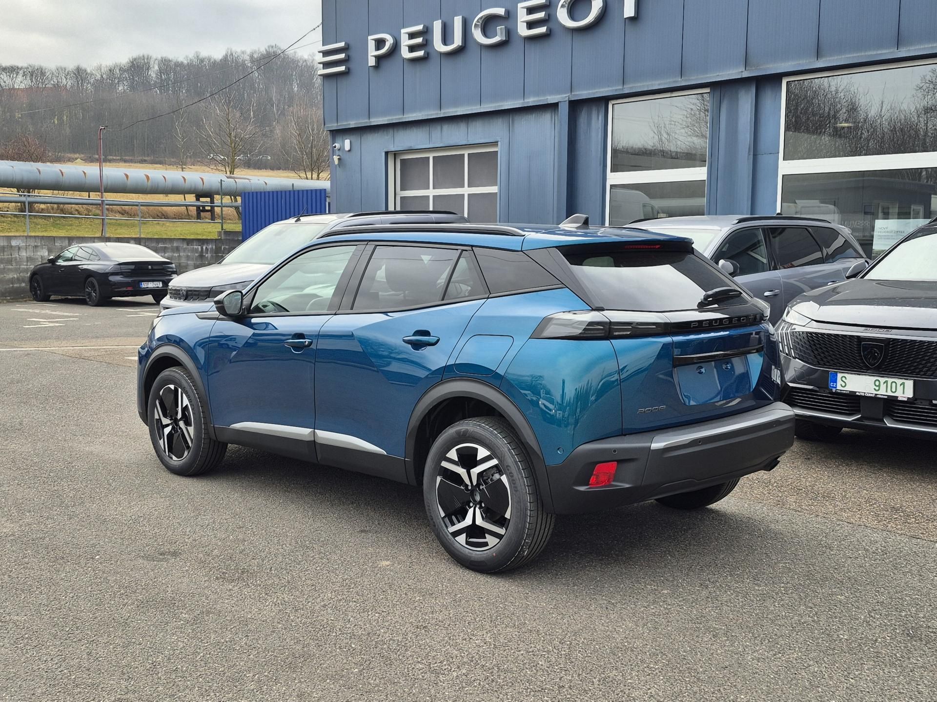 Peugeot 2008, ALLURE Turbo 100 MAN6 - fotka 3