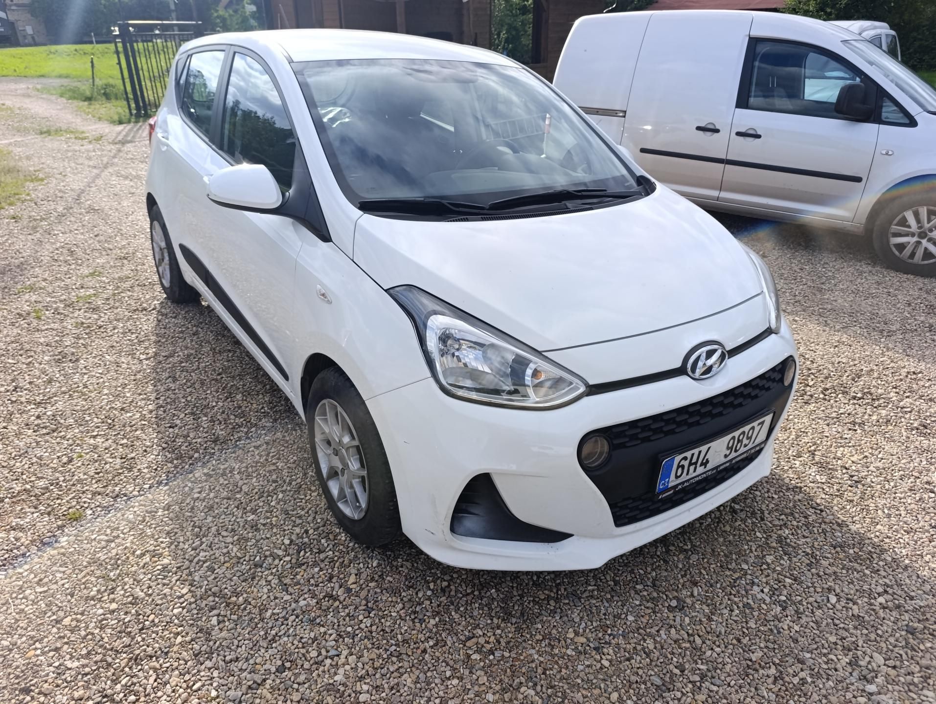 Hyundai i20, 1.0 Family club - fotka 3