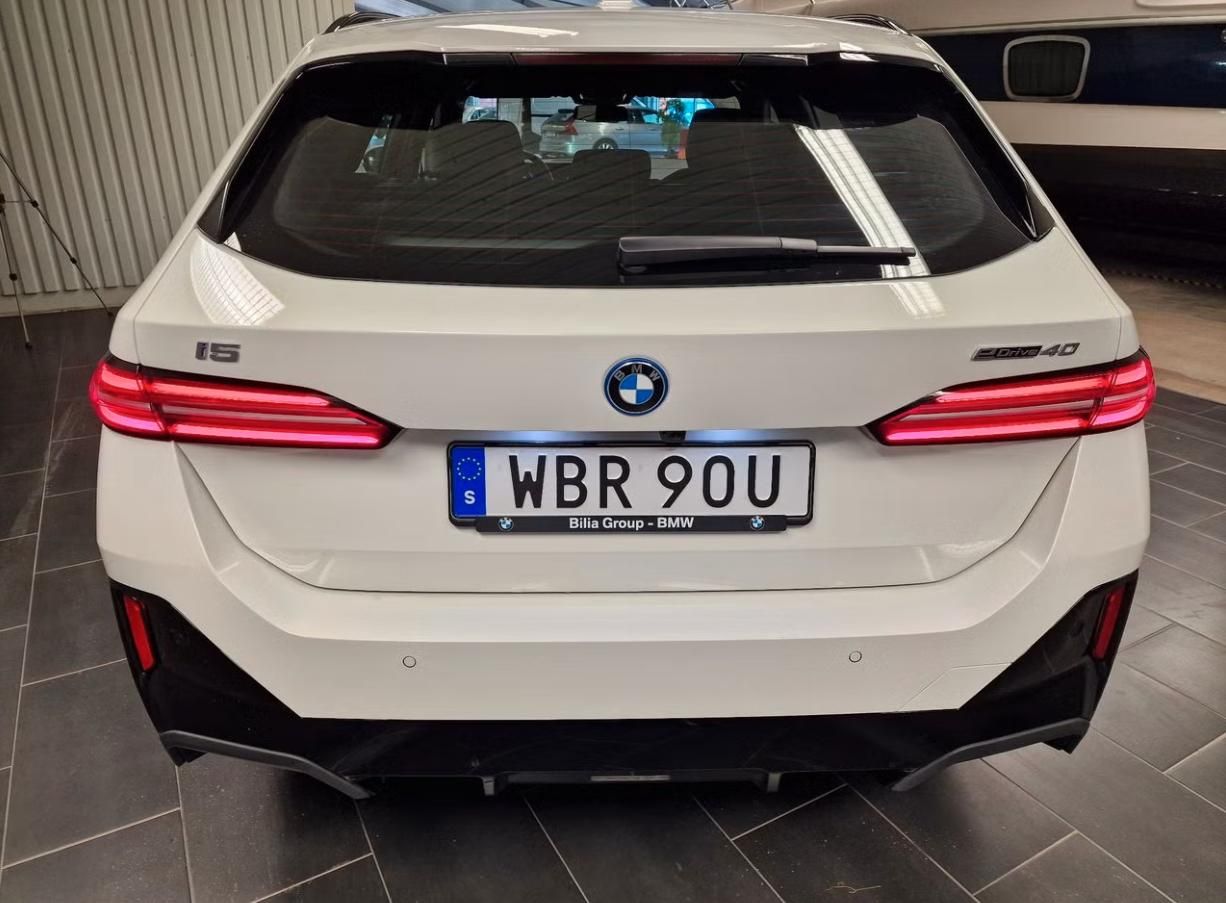 BMW i5, eDrive40 Touring M Kamera Taž. - fotka 5