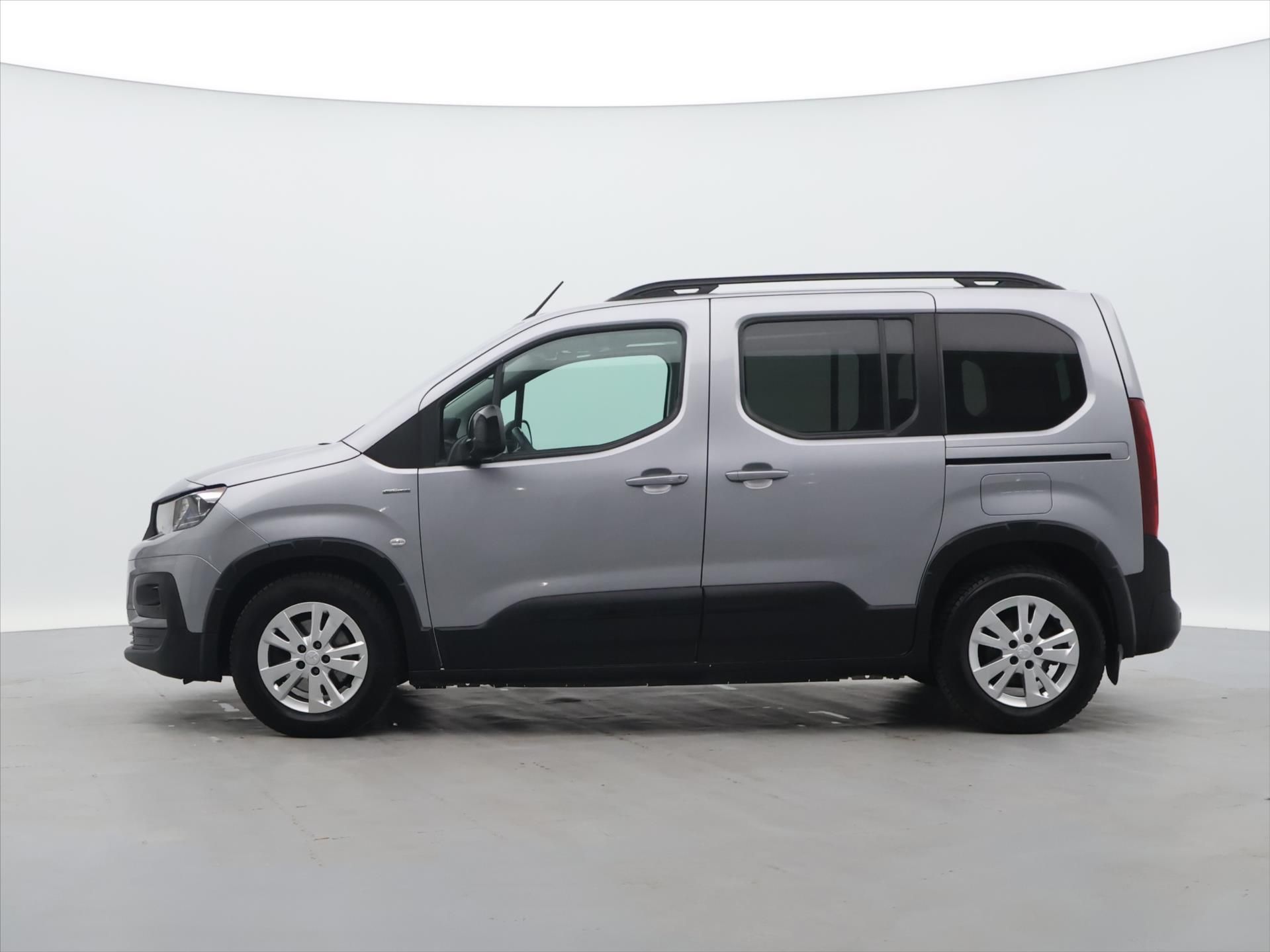 Peugeot Rifter, 1,2 PureTech 81kW GT-Line - fotka 4