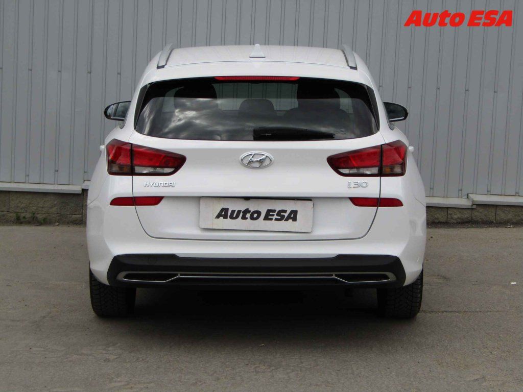 Hyundai i30, 1.0 TGDi,Smart - fotka 5