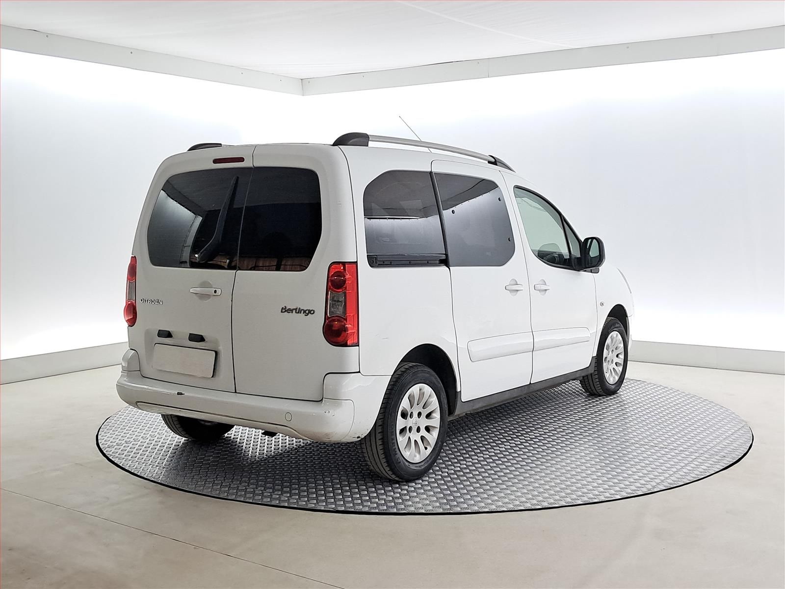 Citroën Berlingo, 1.6 HDi, 5Míst, Klima, ČR - fotka 5