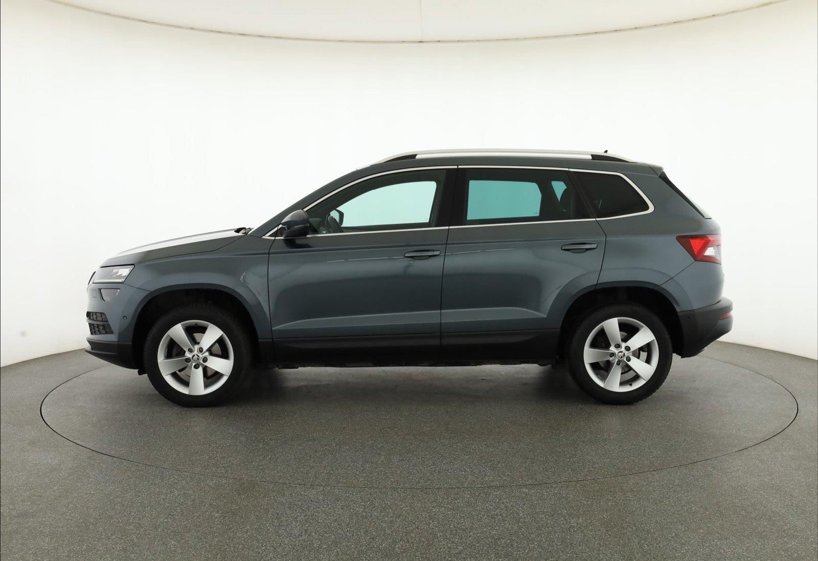 Škoda Karoq, 1.5 TSI, Automat, ČR,1.maj - fotka 3