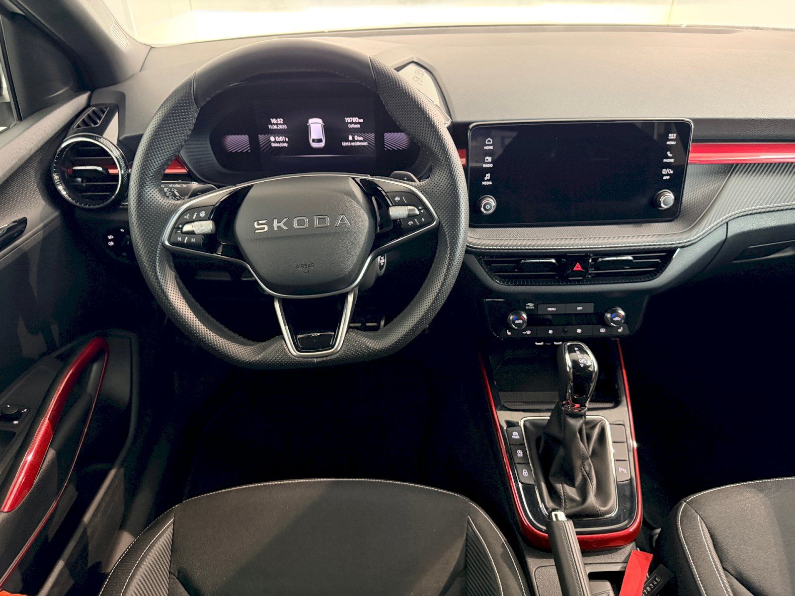 Škoda Fabia, 1,0 TSI 85 kW A7F Monte Carlo - fotka 5