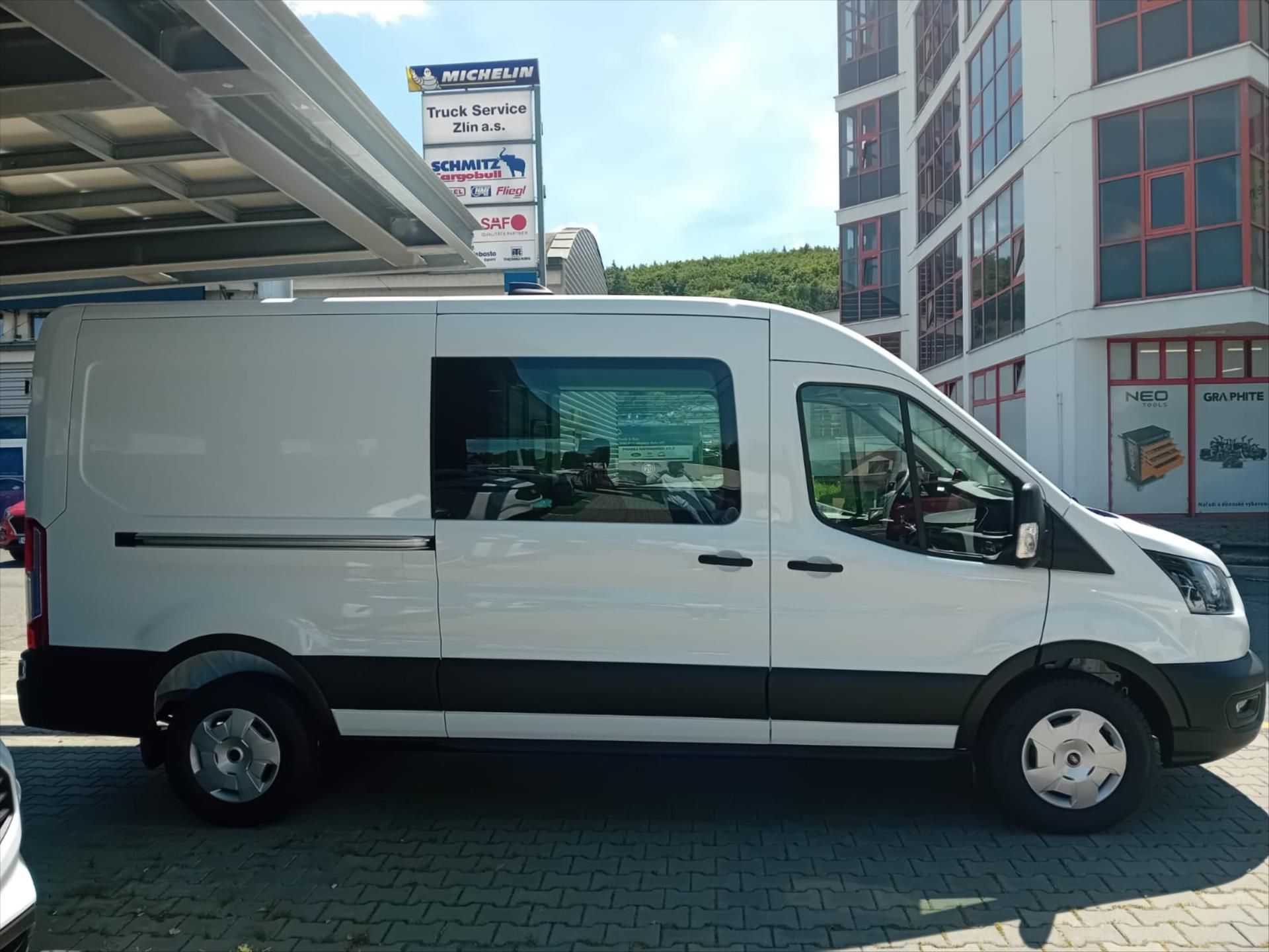 Ford Transit, 2,0 EcoBlue 96 kW/130 k  DCIV - fotka 6