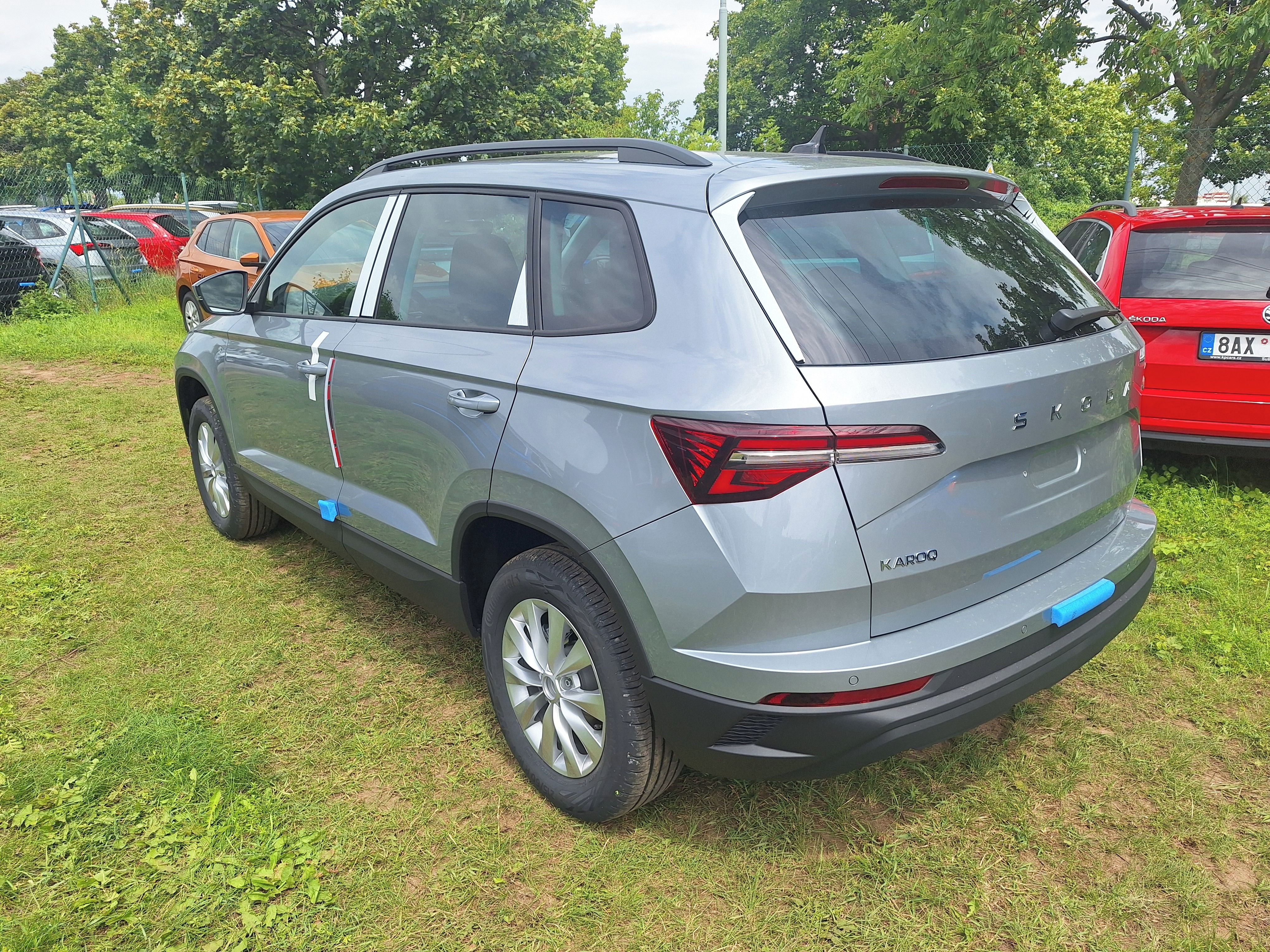 Škoda Karoq, CLASSIC 1.5TSI 110kW DSG| Tažn - fotka 4