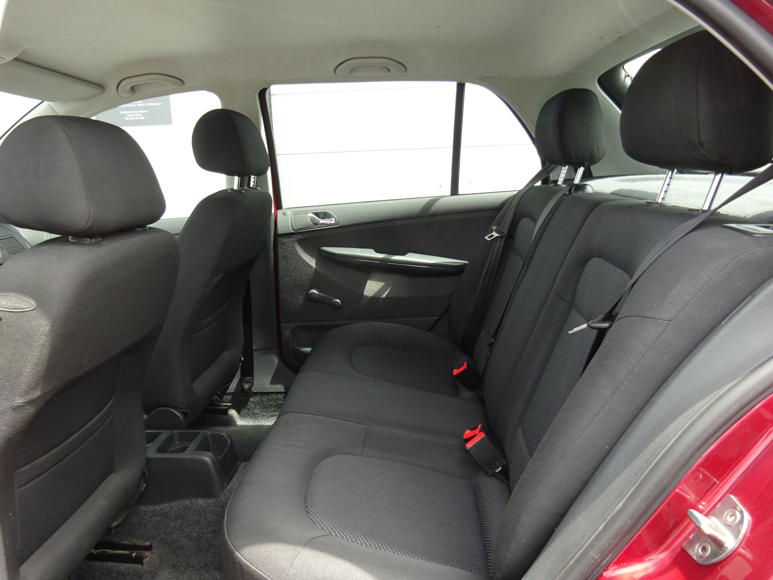 Škoda Fabia, 1.4i 16V - fotka 6