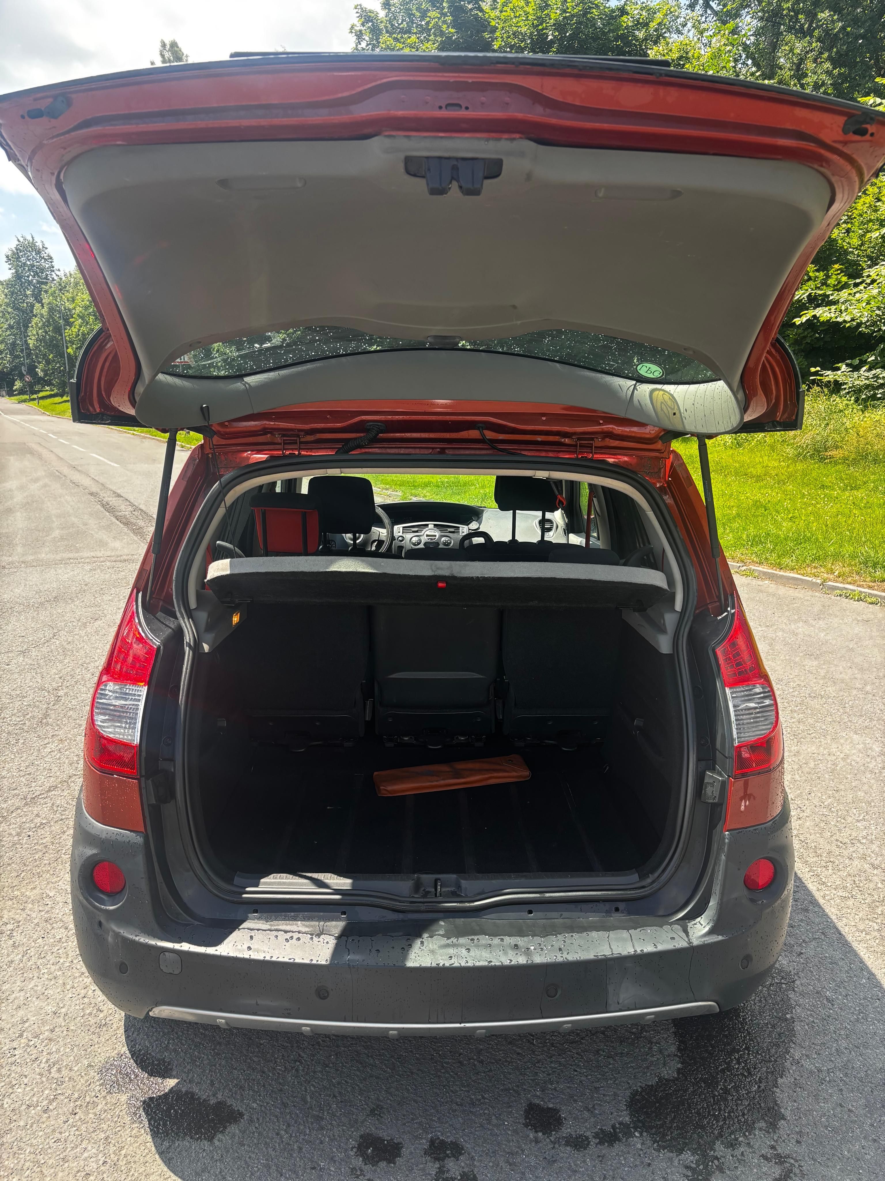 Renault Scénic, 1.6 - LPG, 185tkm, bez koroze - fotka 5