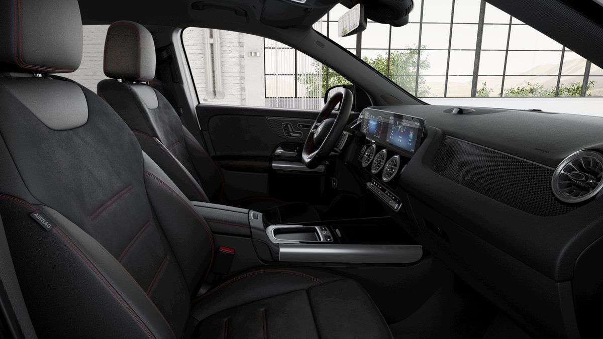 Mercedes-Benz GLA, 220 4MATIC - fotka 4