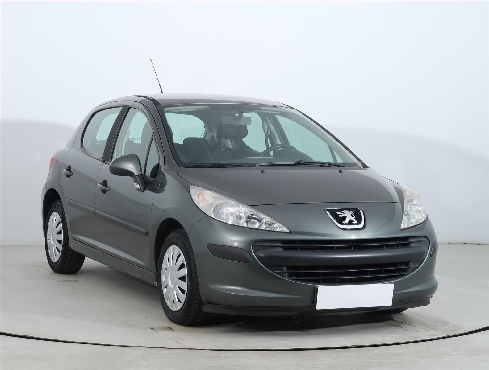Peugeot 207, 1.4, Tažné, Parkovací asistent