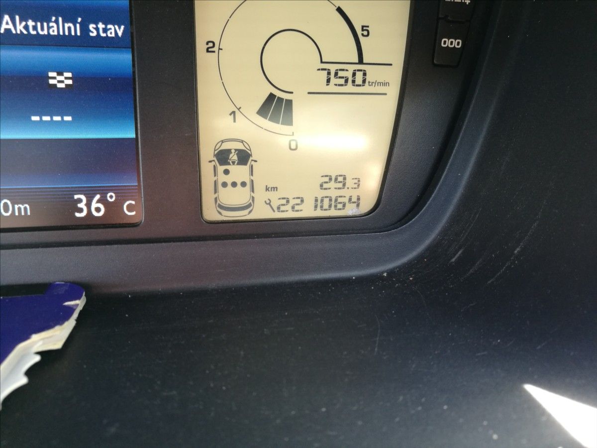Citroën C4 Picasso, 1,6 HDi - fotka 6