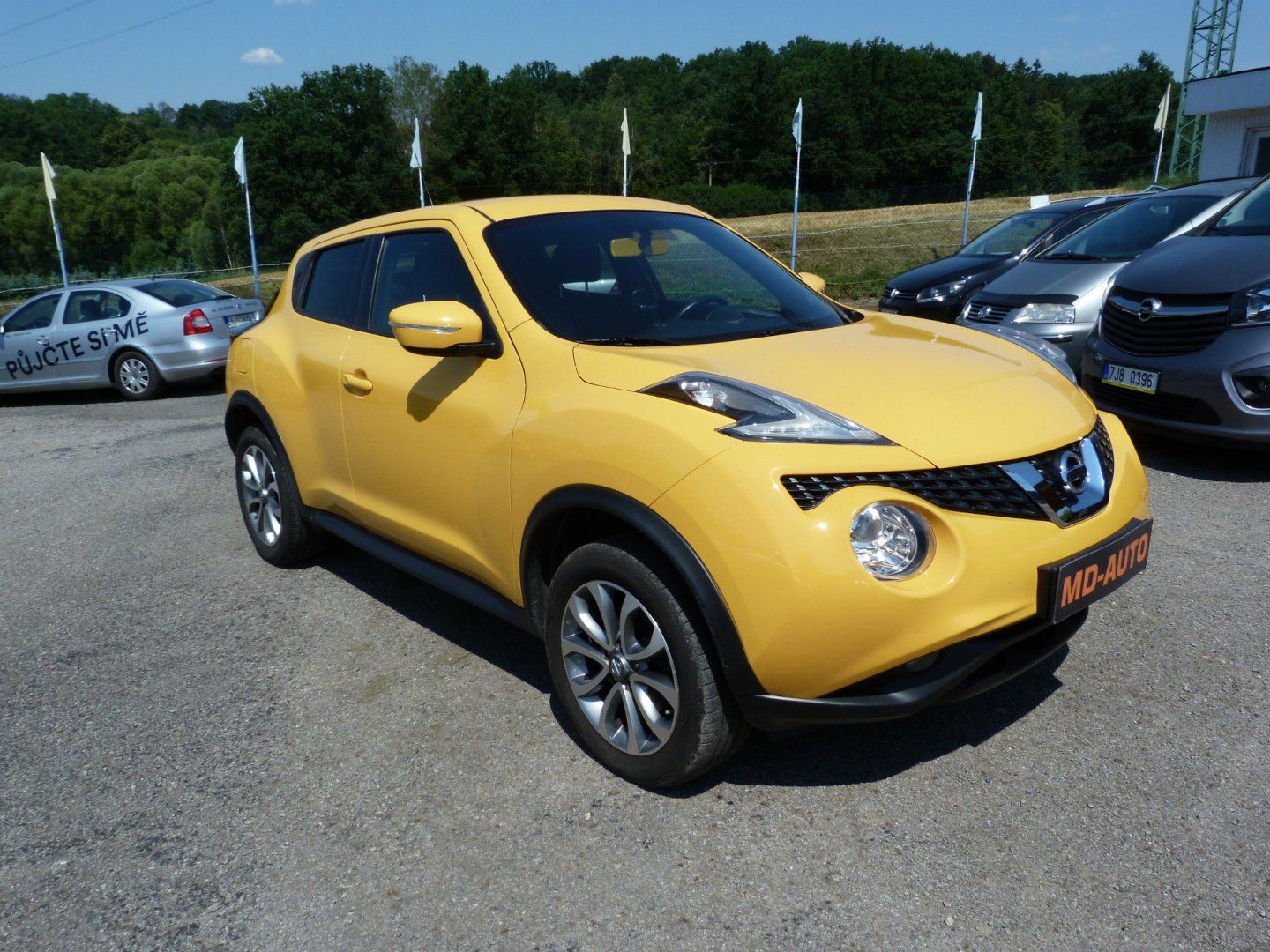 Nissan Juke, 1.6 Dig-T 140 kw - fotka 3