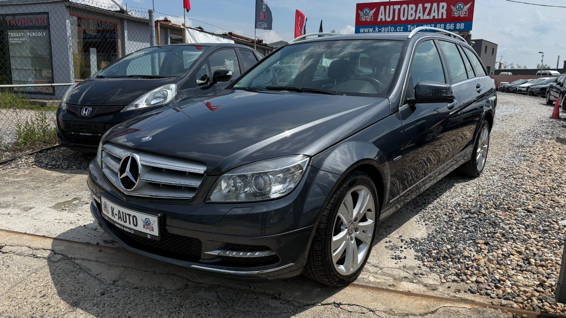 Mercedes-Benz Třídy C, C200CGI 135kW *A/T*Xenon*ALU*