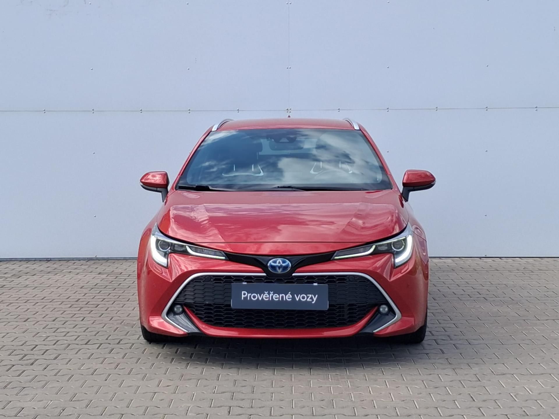 Toyota Corolla, 2.0 HSD e-CVT Executive VIP JB - fotka 4
