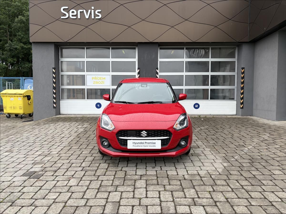 Suzuki Swift, 1,2 MHEV Premium - fotka 4