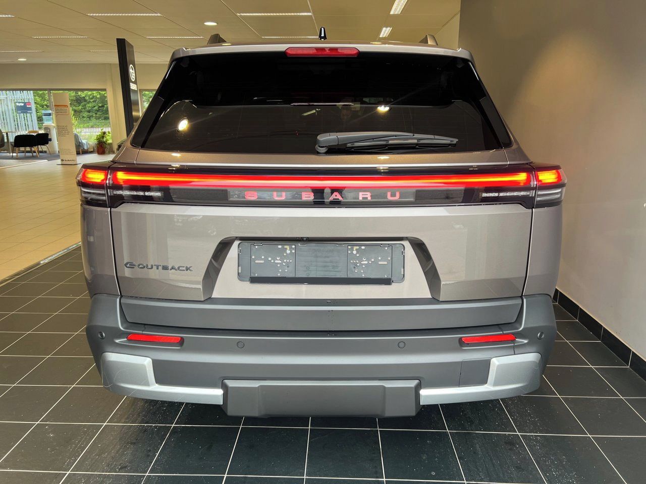 Subaru, E-Outback 74.7 kWh AWD Limited - fotka 5