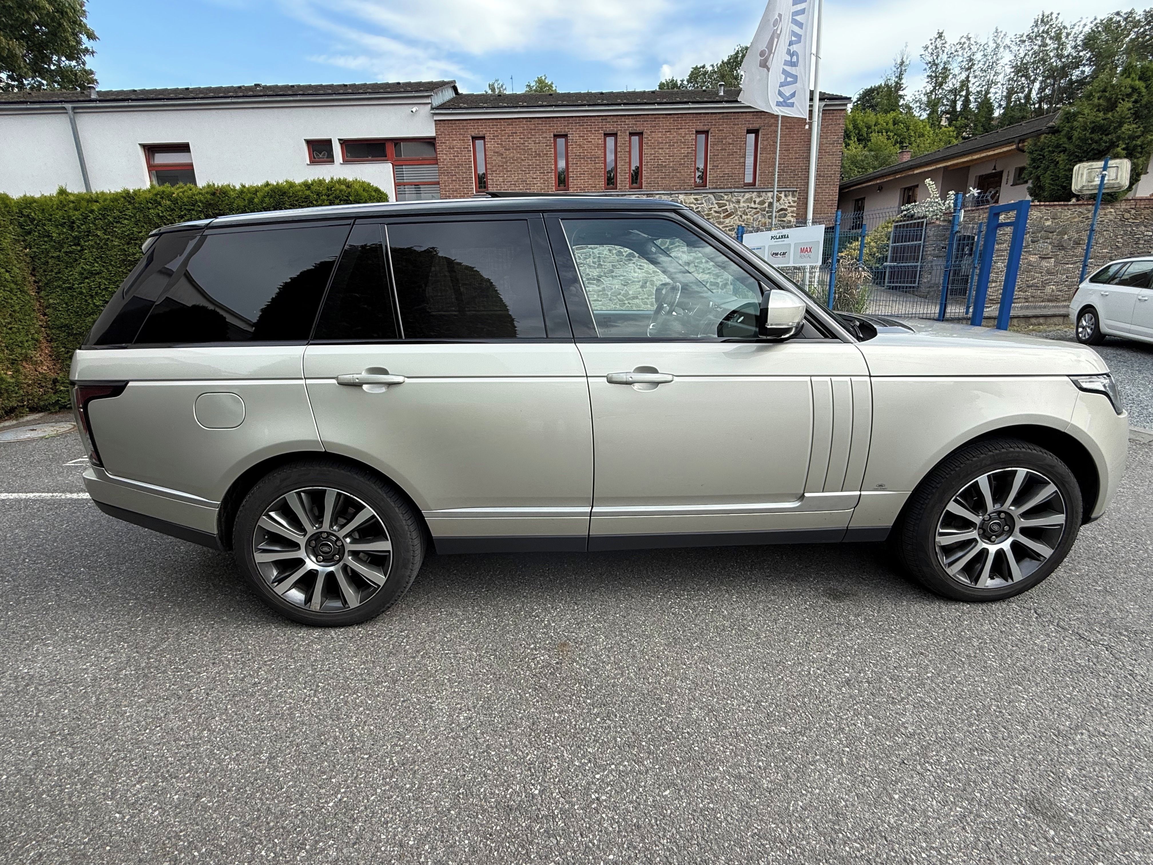 Land Rover Range Rover, 4,4 V8, AUTOBIOGRAPHY, ČR, DPH - fotka 6