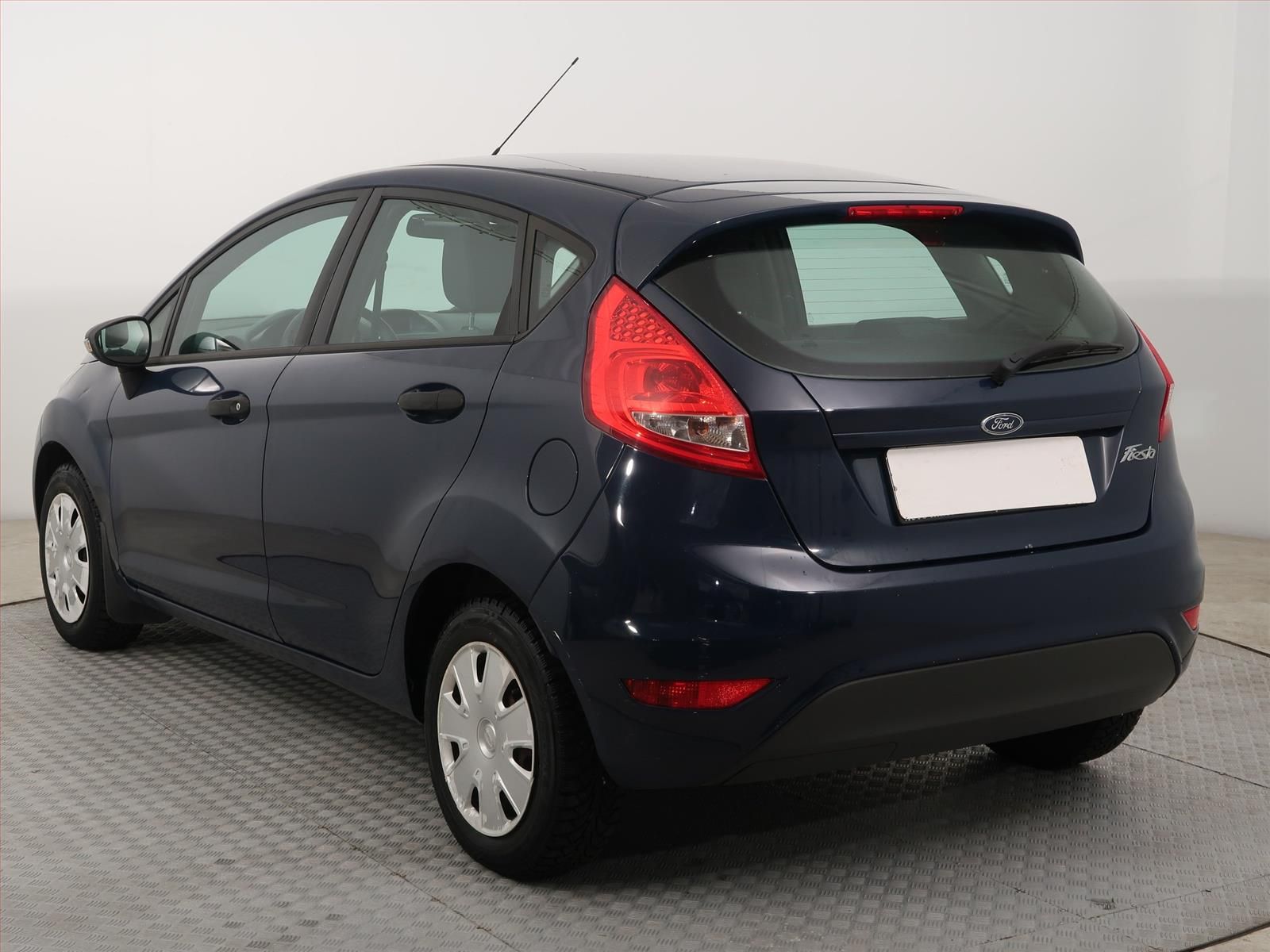 Ford Fiesta, 1.25, rezervace - fotka 4