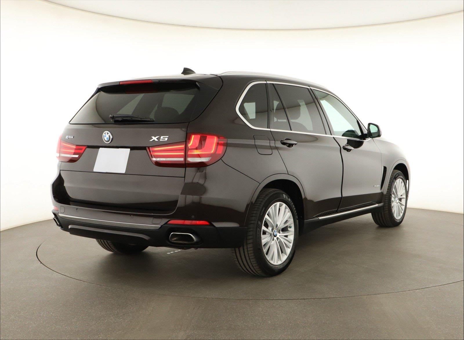 BMW X5, xDrive40e, 4X4, Automat, Kůže - fotka 5