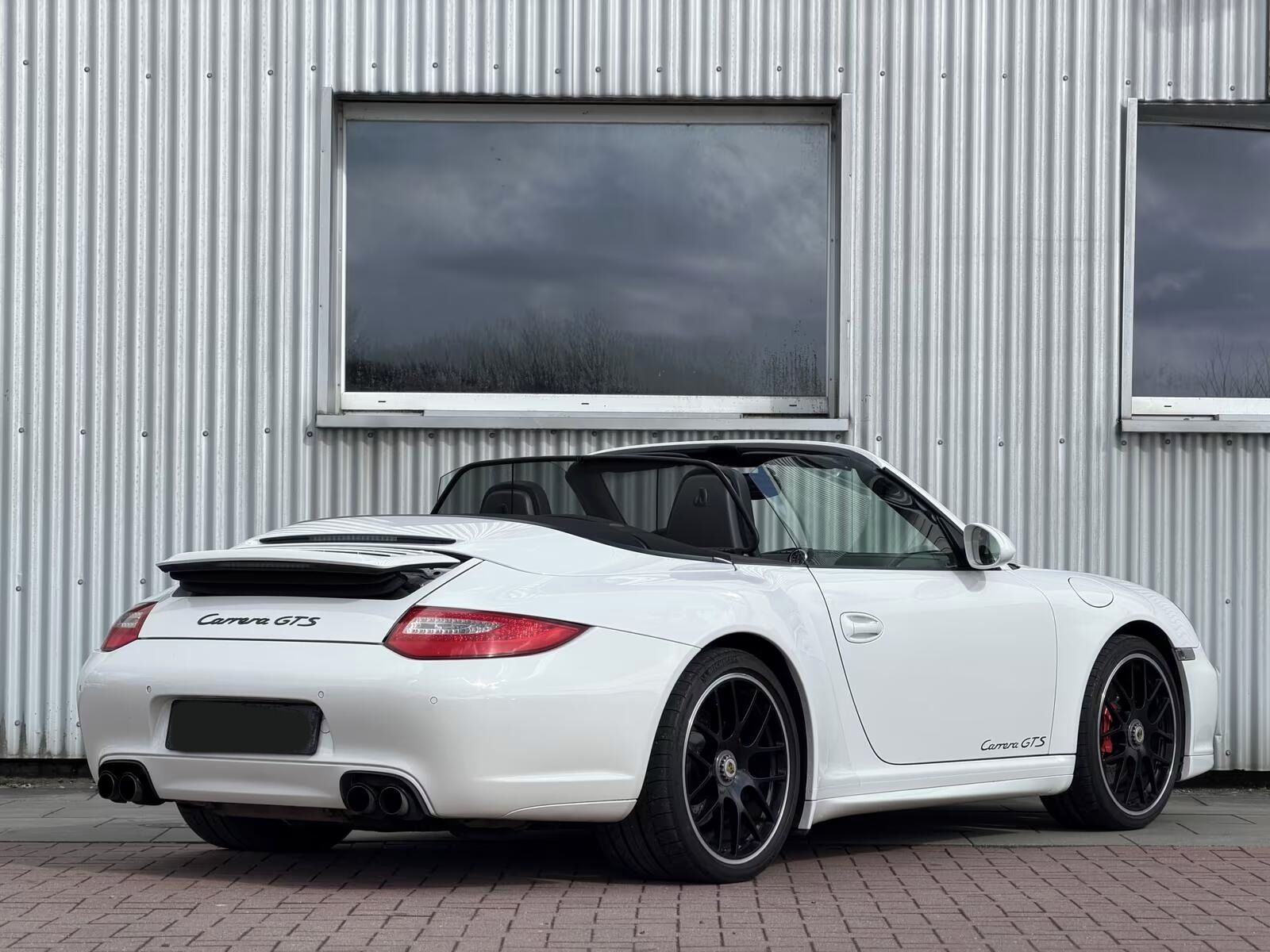 Porsche 911, Carrera GTS Cabrio SportChrono - fotka 3