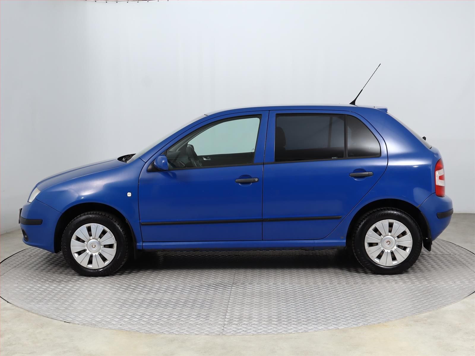 Škoda Fabia, 1.2, Klima, oblíbený vůz - fotka 3