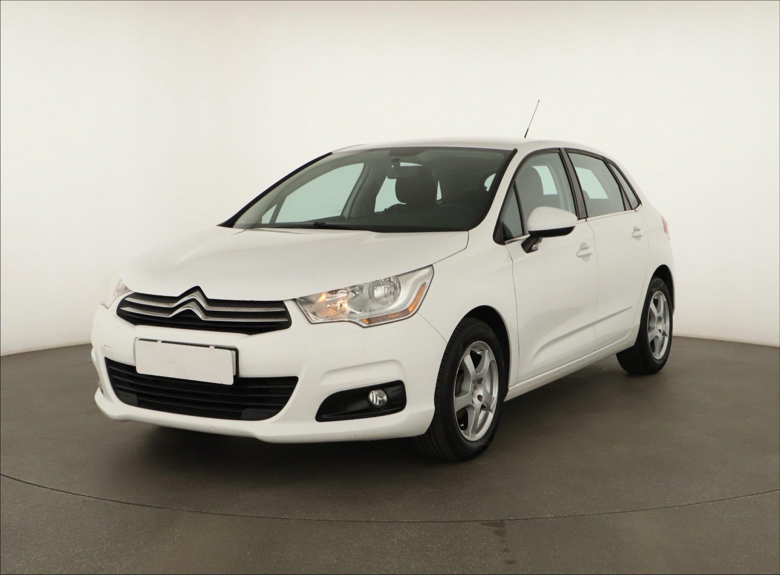 Citroën C4, 1.6 HDi, ČR,1.maj, Klima - fotka 2