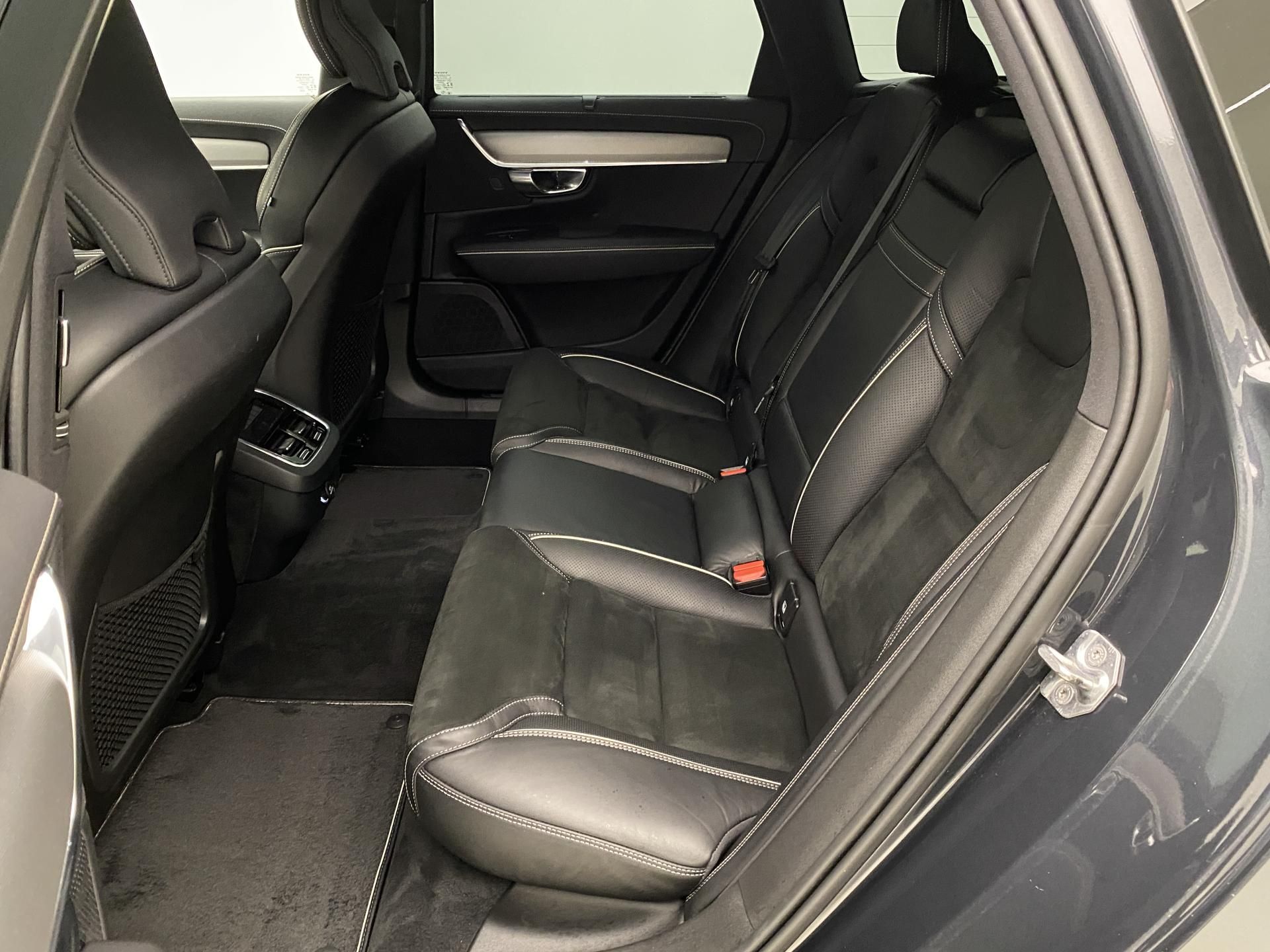 Volvo V90, D4 R-DESIGN AUT - fotka 5