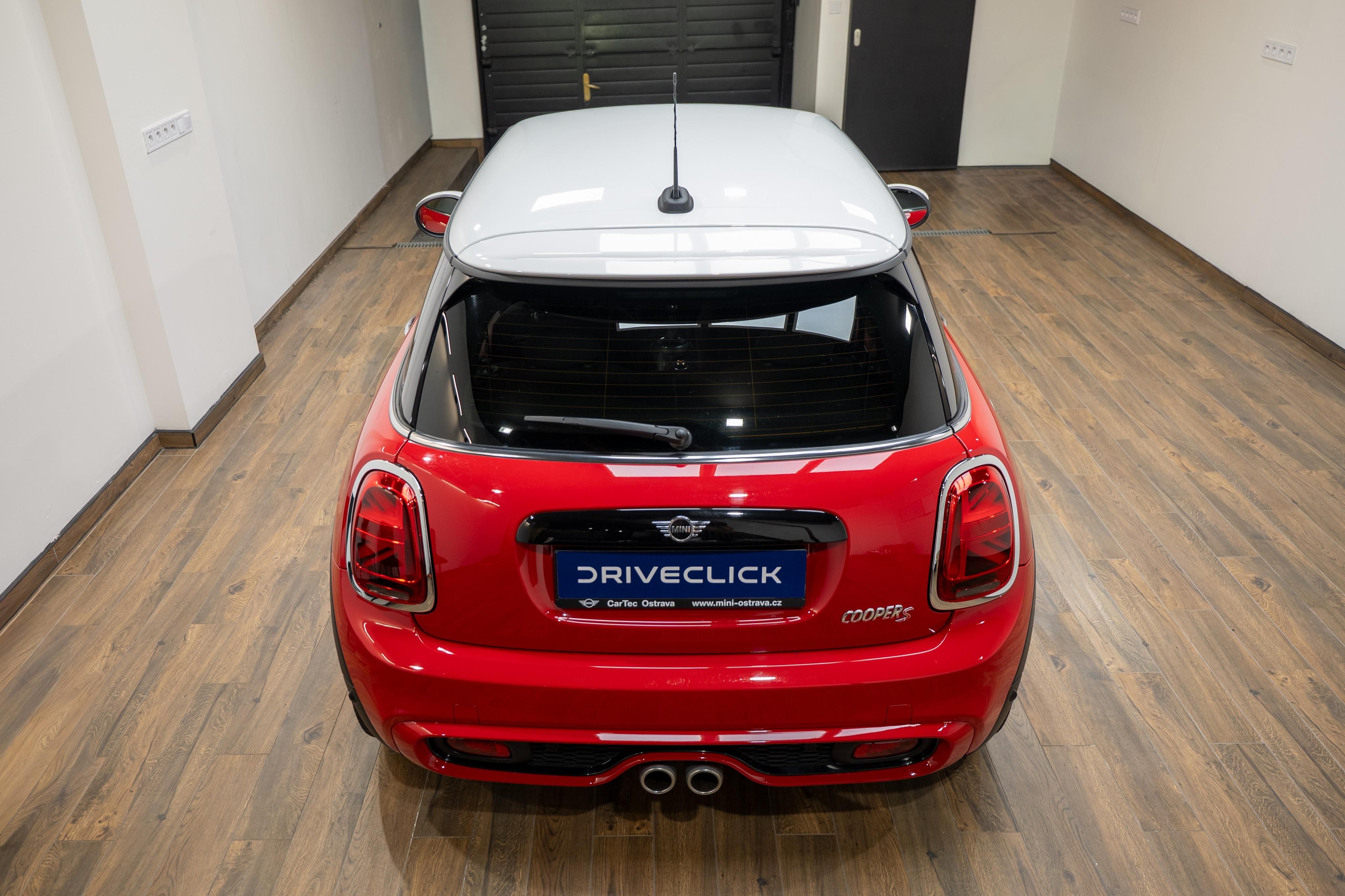 Mini Cooper S, 2.0 141 kW - fotka 5