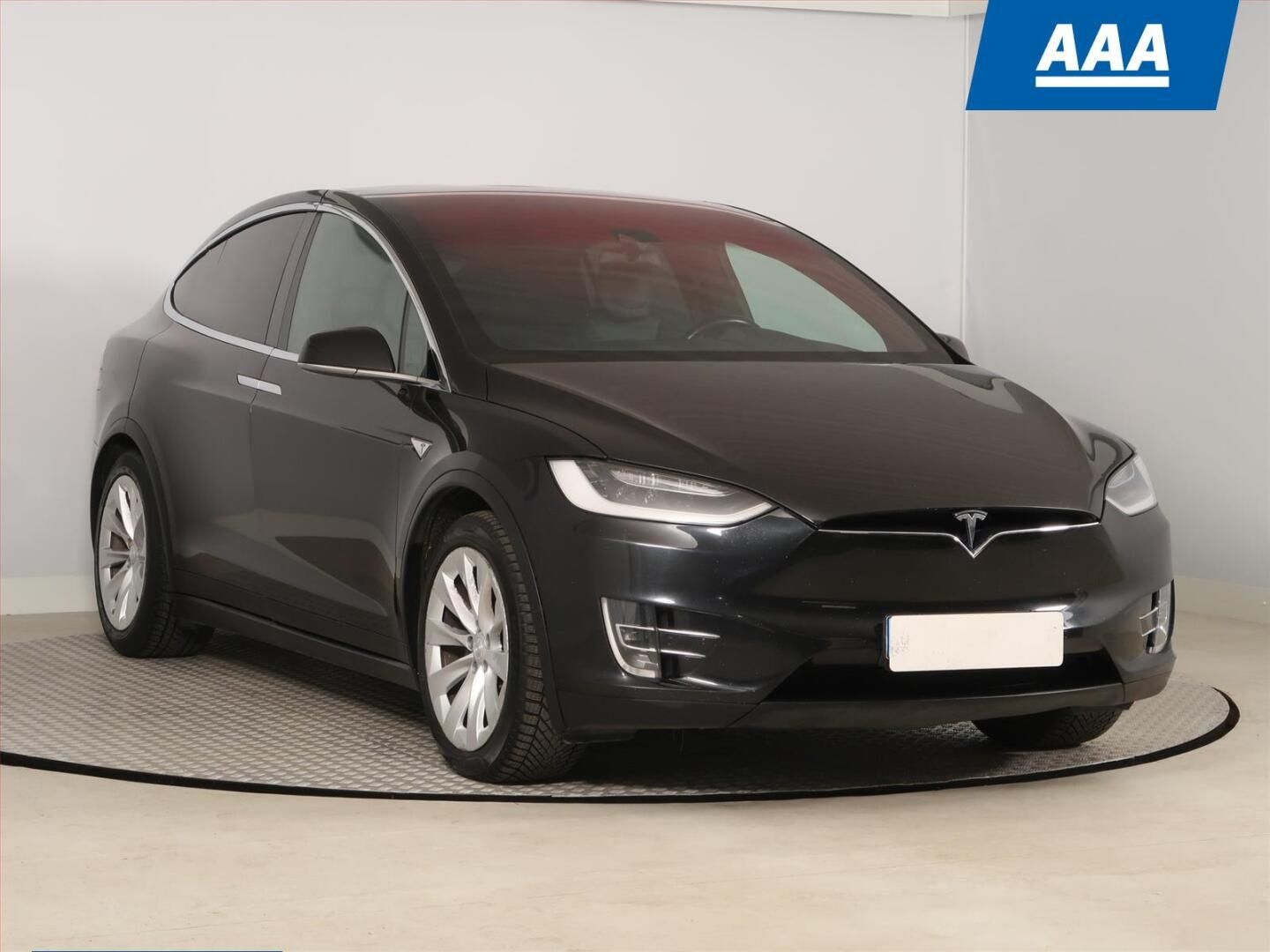 Tesla Model X, 90D, SoH 84%, NOVÁ CENA, 4X4