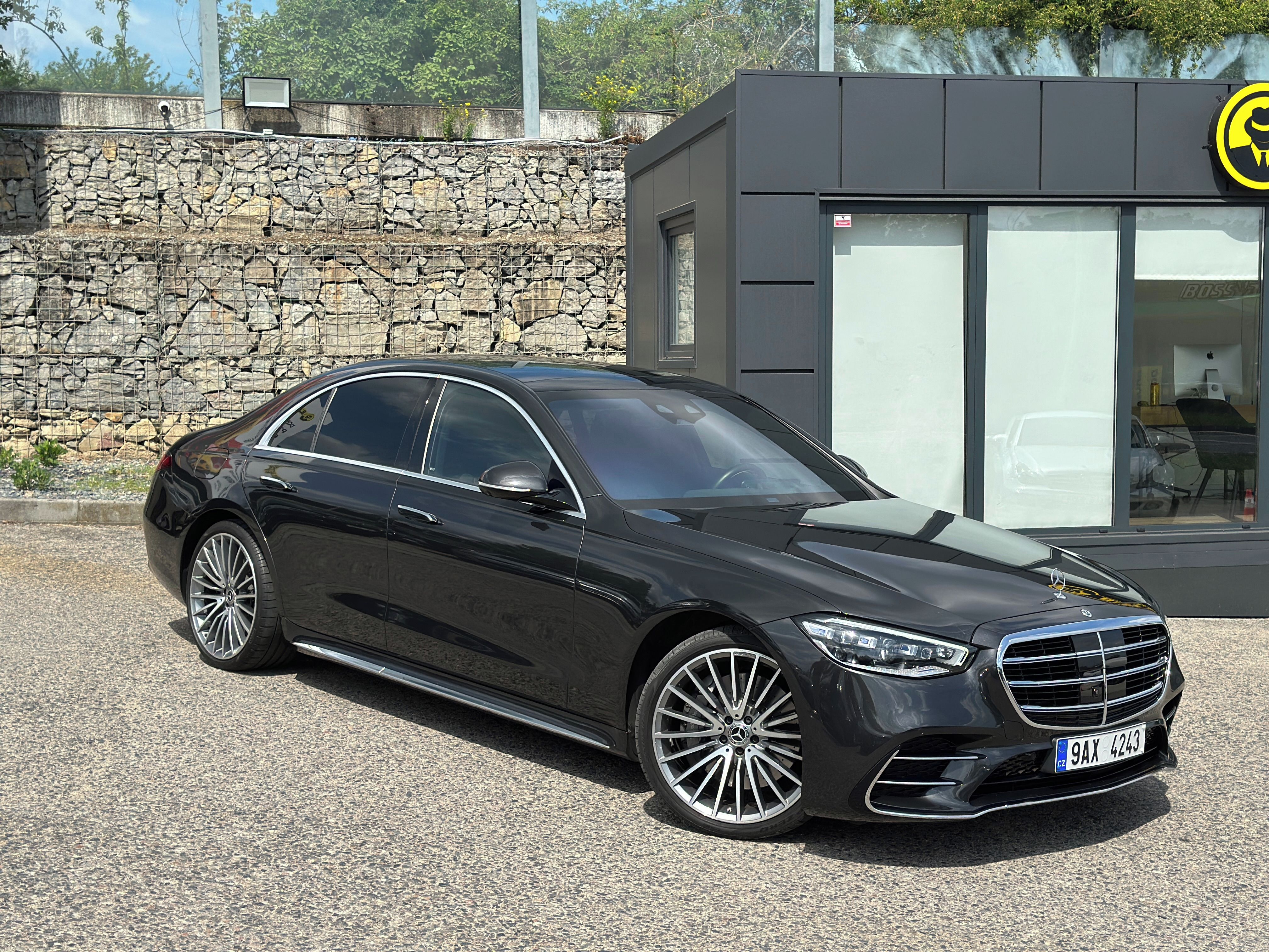 Mercedes-Benz Třídy S, Mercedes-Benz S 400 2023