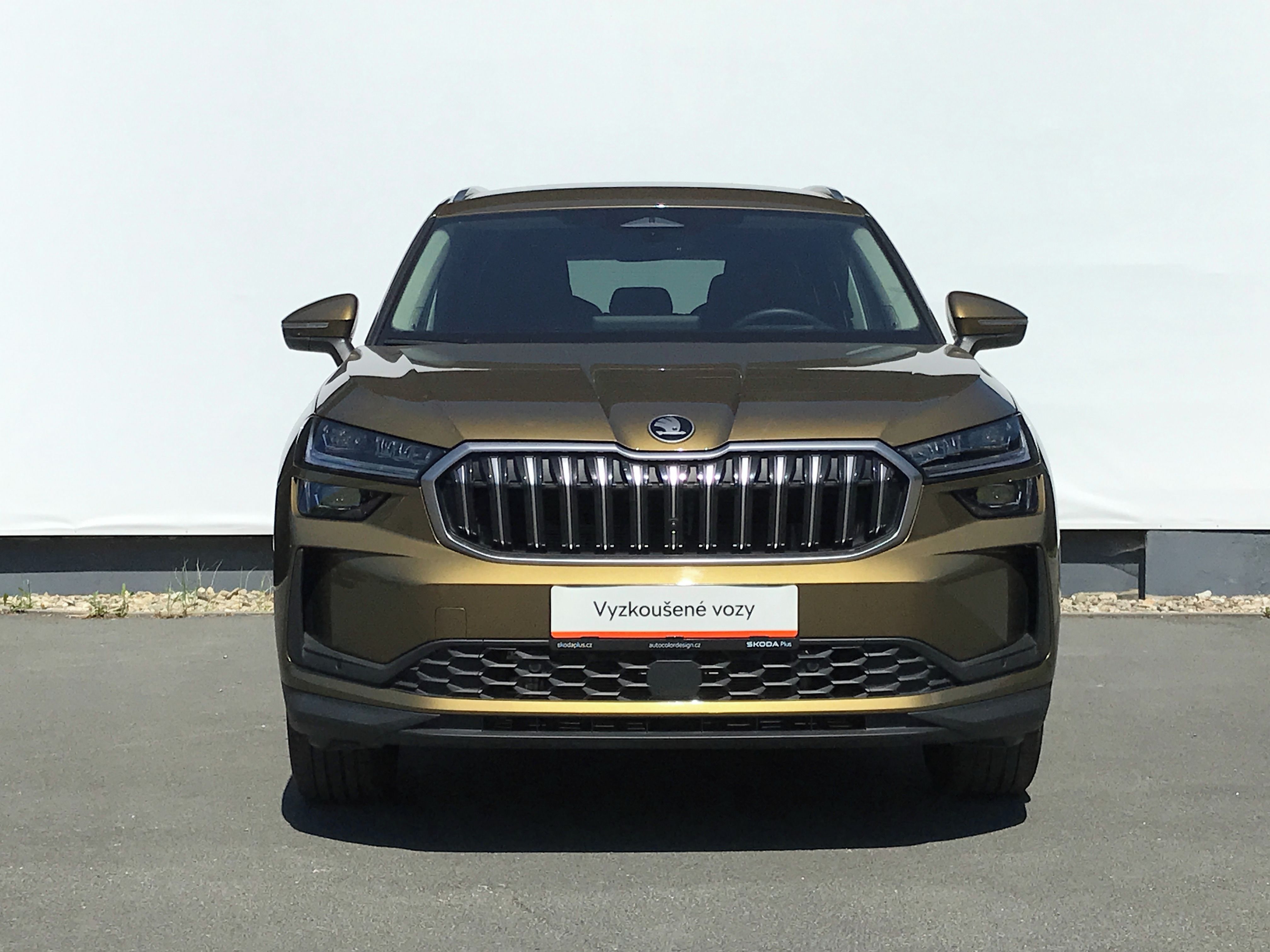 Škoda Kodiaq, iV 1.5TSi 150kW EXCL.SEL+TAŽNÉ - fotka 4