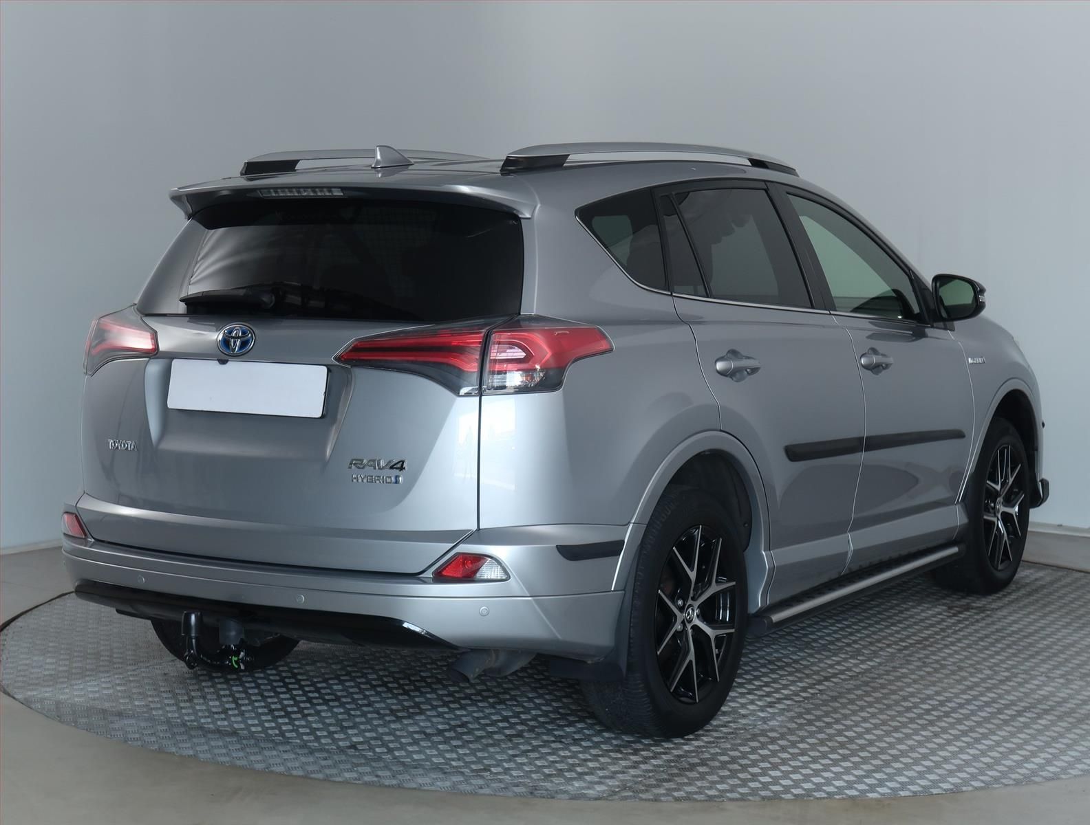Toyota Rav4, 2.5 Hybrid, Executive, 4X4 - fotka 5