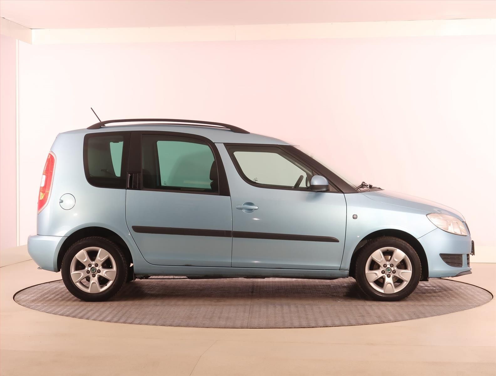 Škoda Roomster, 1.2 TSI, Serv.kniha - fotka 6