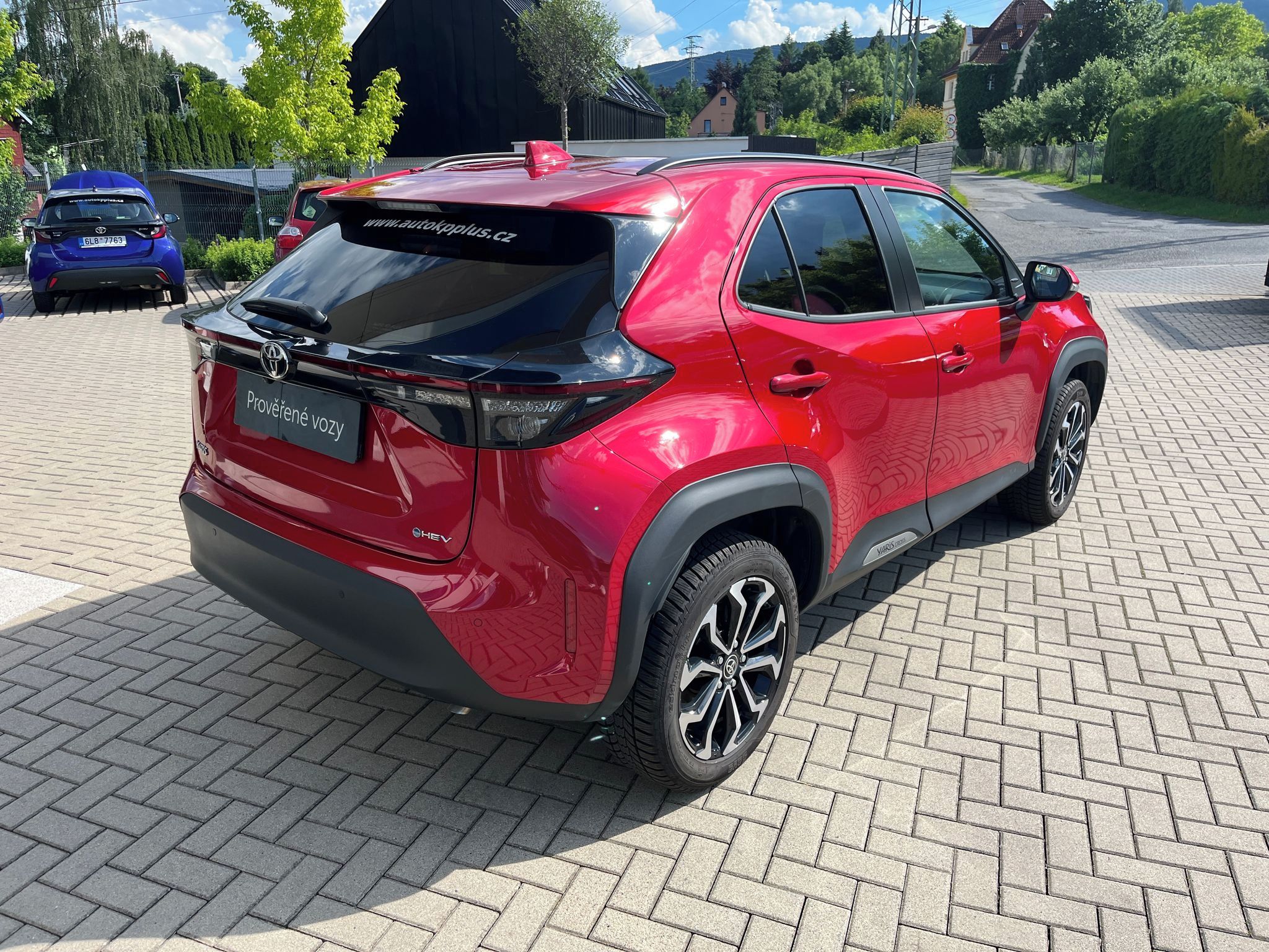Toyota Yaris Cross, 1.5 Hybrid e-CVT Style + TZ - fotka 6