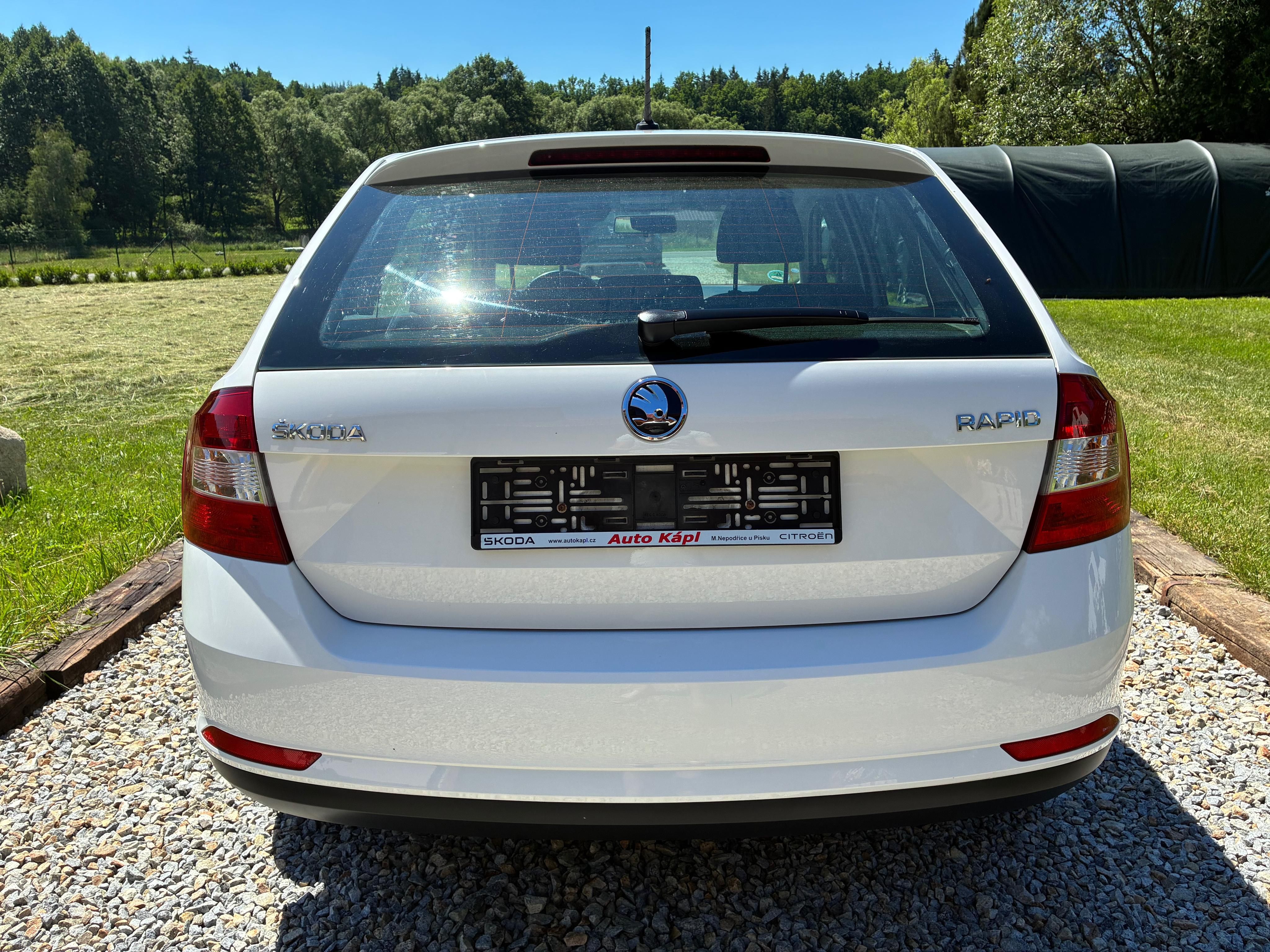 Škoda Rapid, 1.2Tsi 66kW EA211 - fotka 5