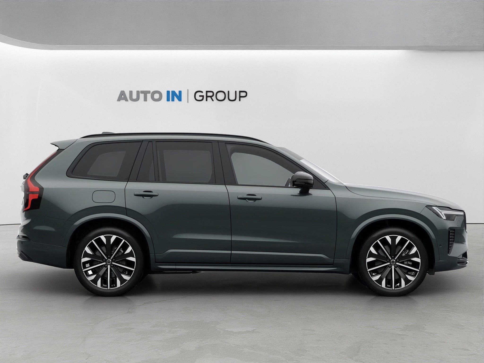 Volvo XC90, Plus,vzudch.pod.,406k,AWD,ACC - fotka 6