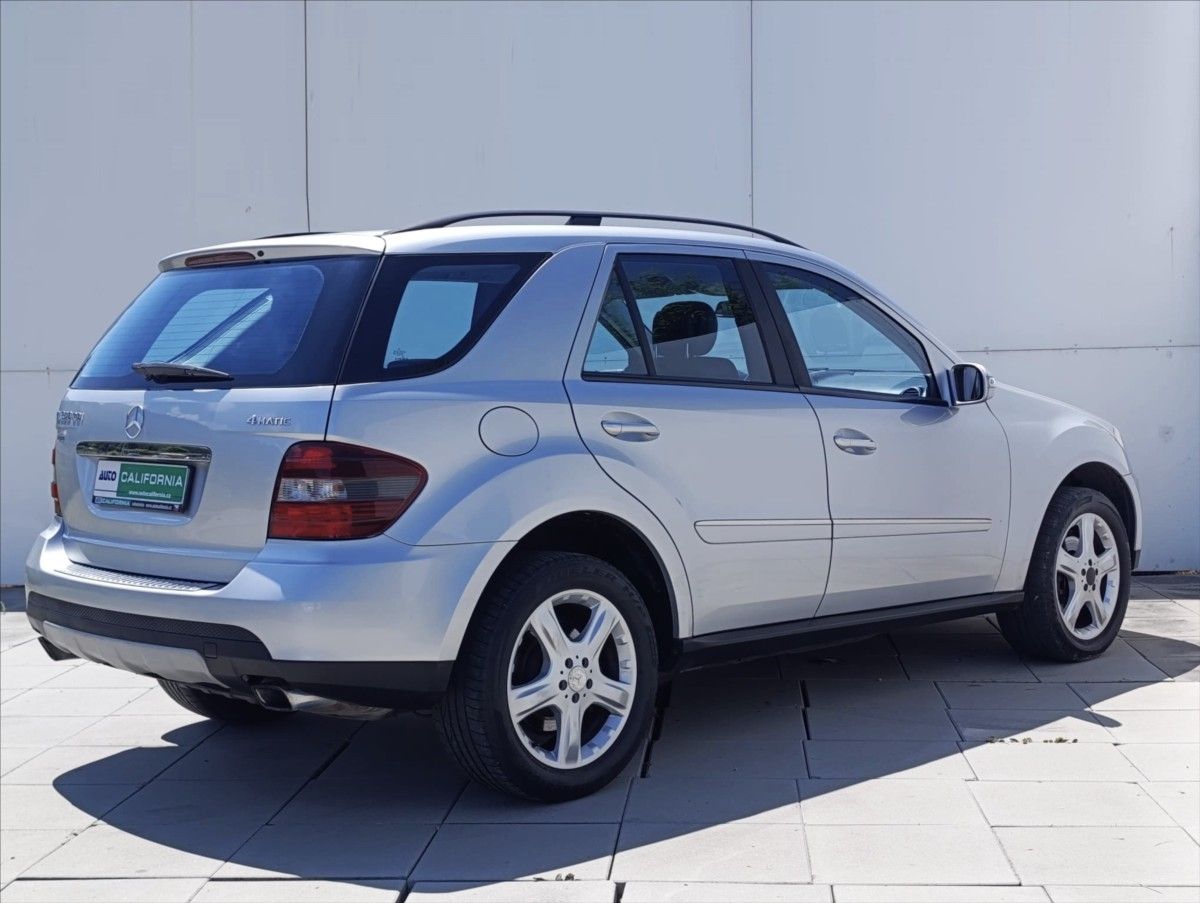 Mercedes-Benz Třídy M, 3,0 320 CDi 4Matic,Navi,Xenony - fotka 6