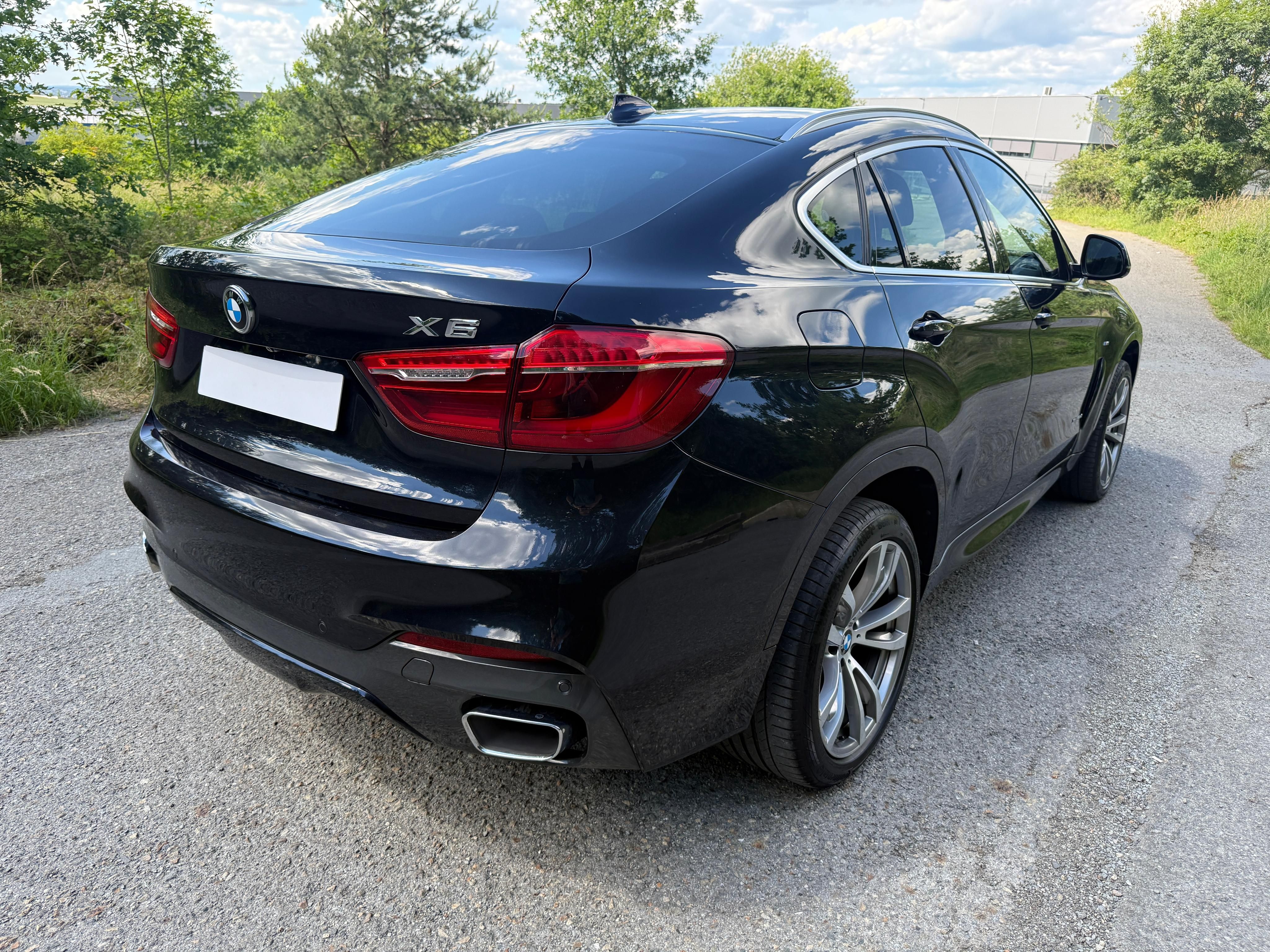 BMW X6, xDrive40d ČR,serv.kn.DPH - fotka 5