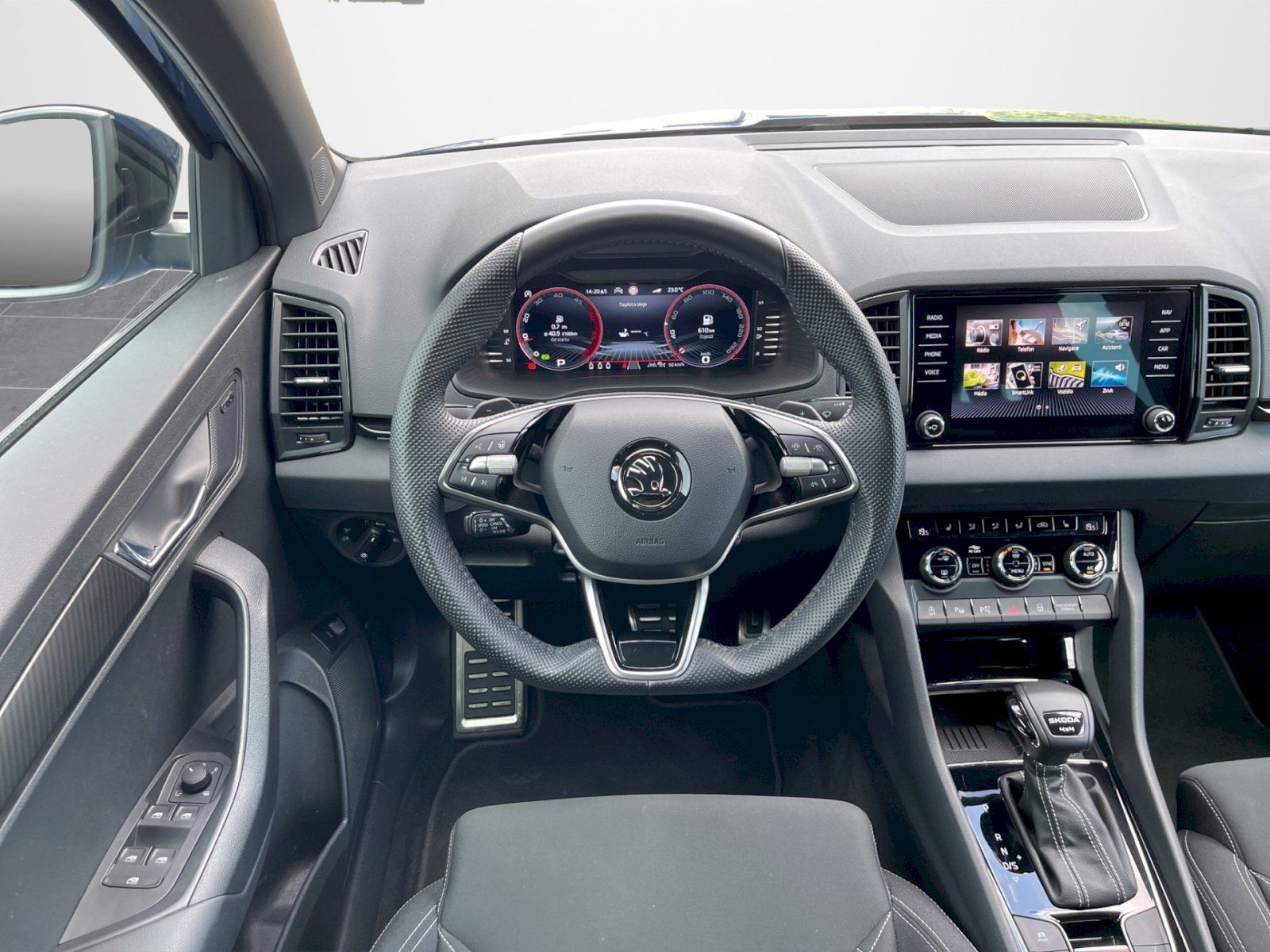 Škoda Karoq, 2.0 TDI 110 kW 4x4 DSG SportLi - fotka 6