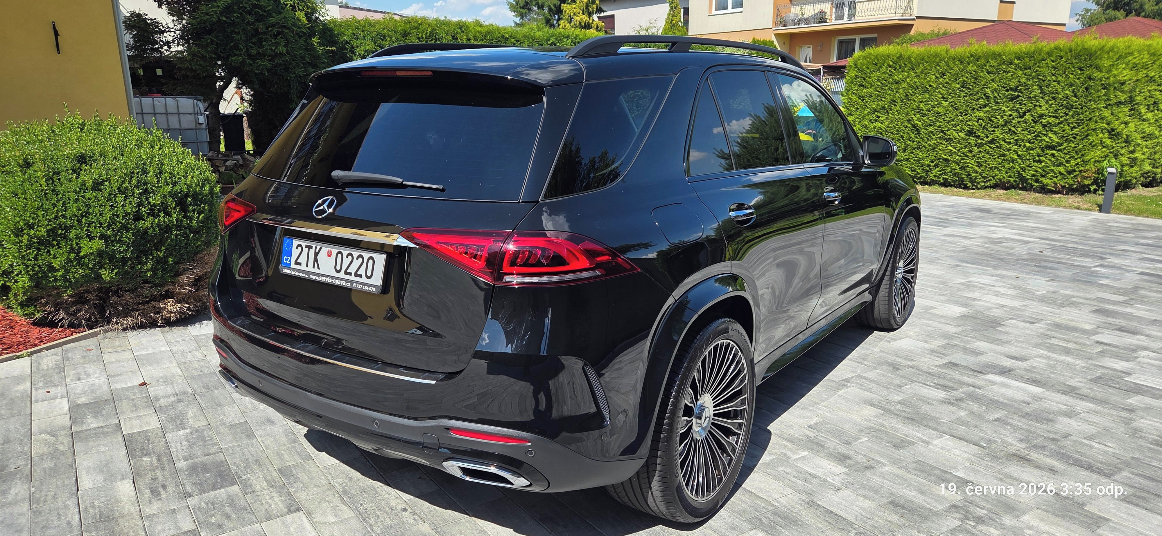 Mercedes-Benz GLE, 350d - fotka 6