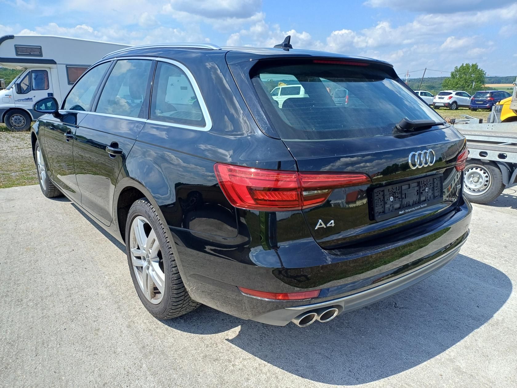 Audi A4 Avant, 3.0Tdi 160kW Webasto Navi Led - fotka 2