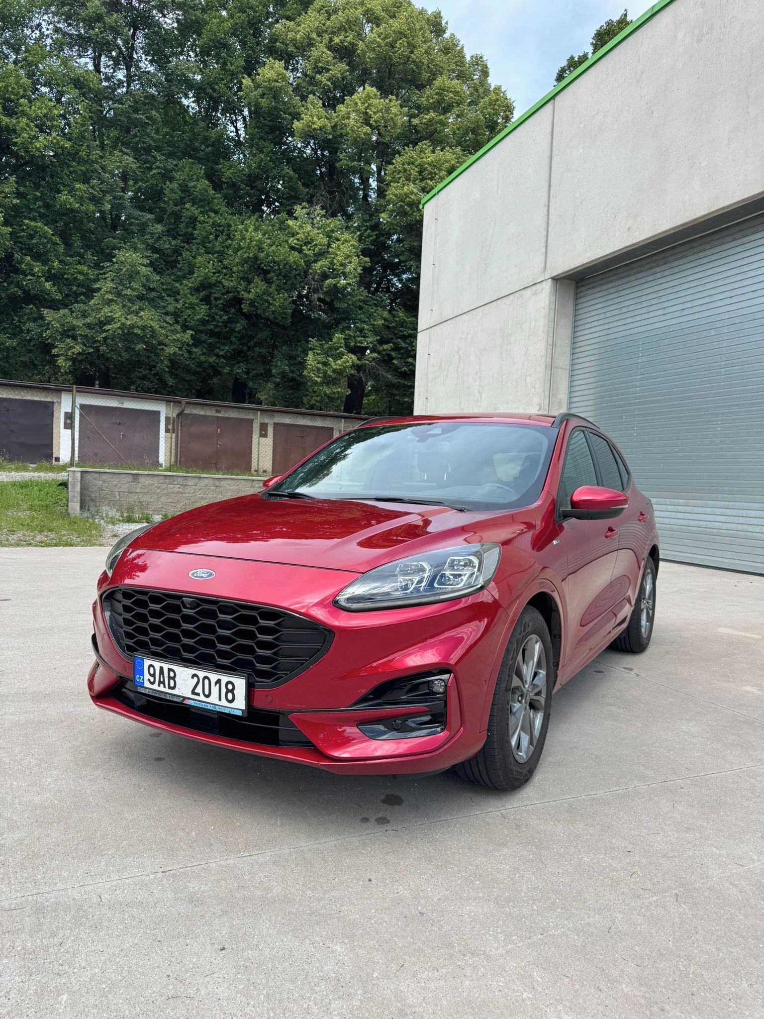 Ford Kuga, Ford Kuga ST-Line X 1.5 EcoBlu - fotka 2