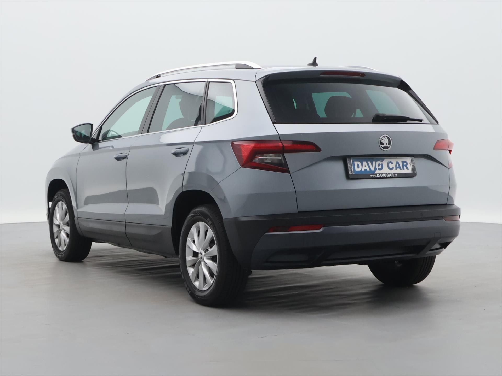 Škoda Karoq, 1,6 TDI 85kW Ambition CZ DPH - fotka 5