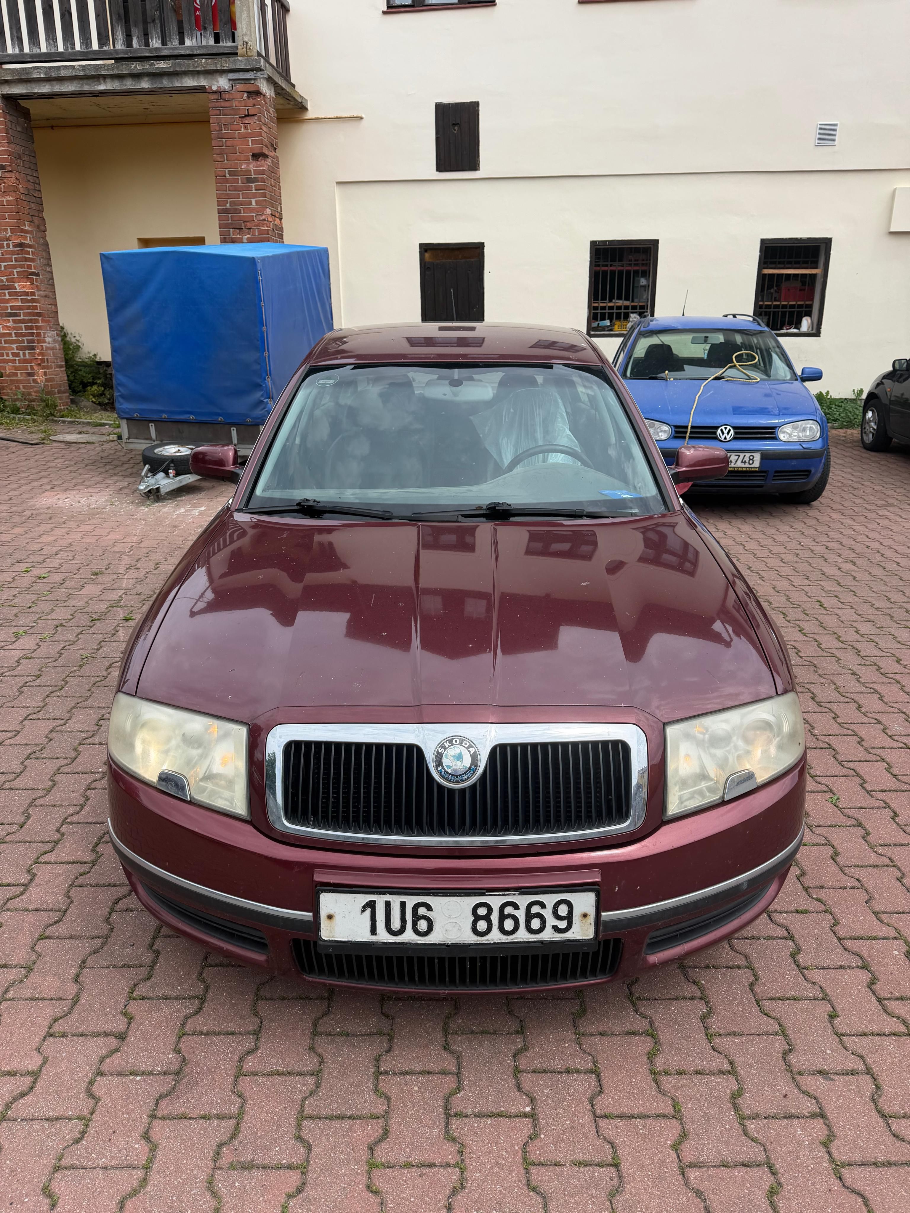 Škoda Superb, 1.8T, na díly