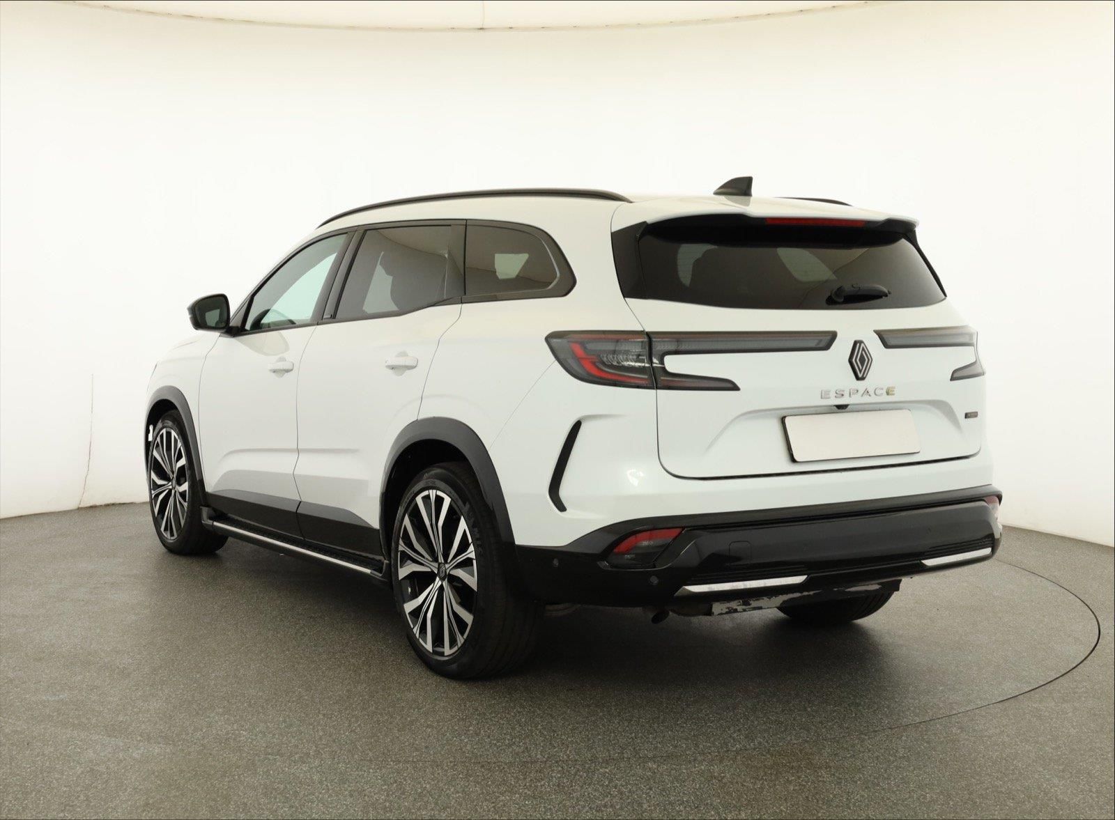 Renault Espace, E-Tech FHEV 200 - fotka 4
