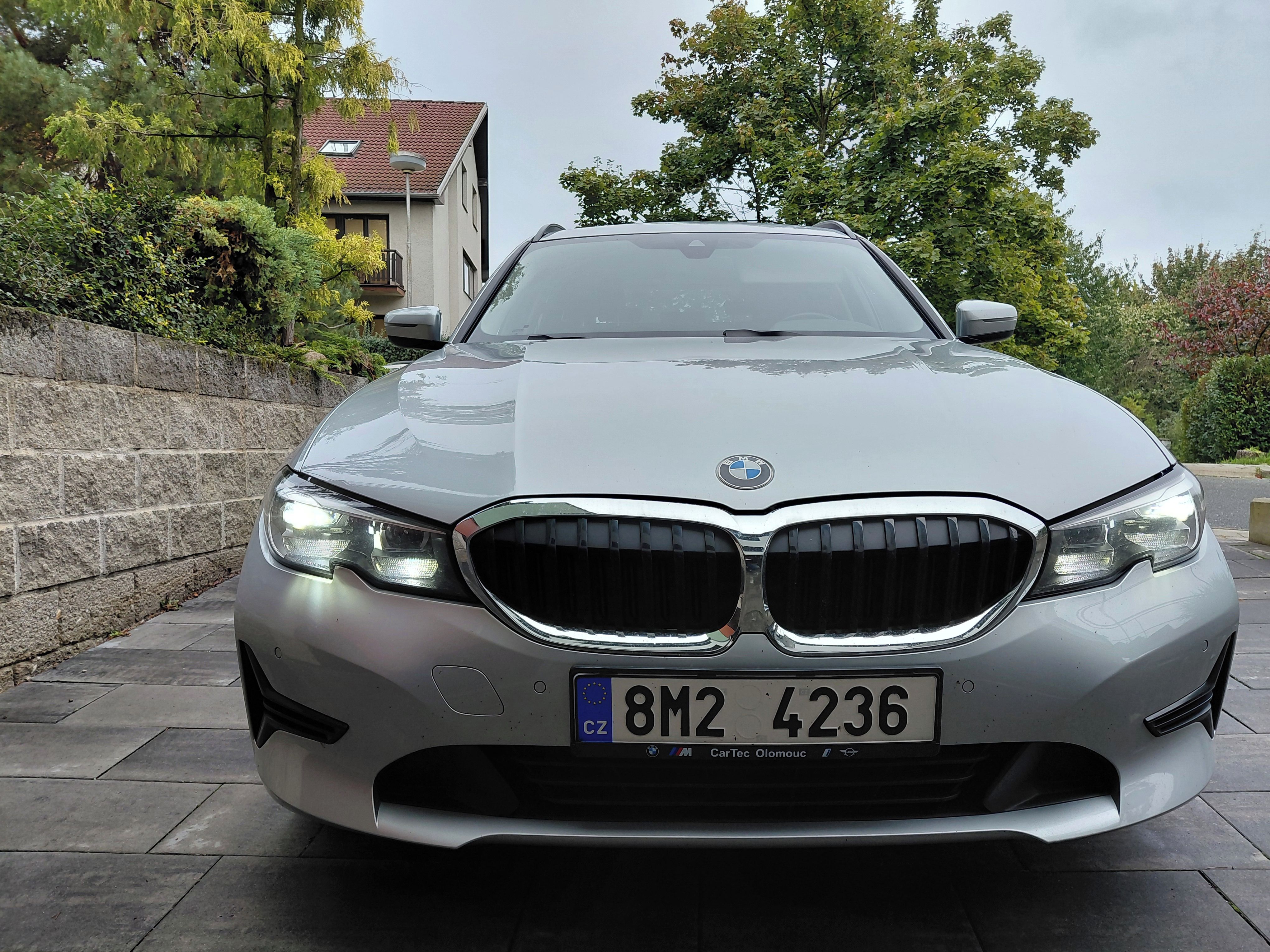 BMW Řada 3, BMW 320d - fotka 2