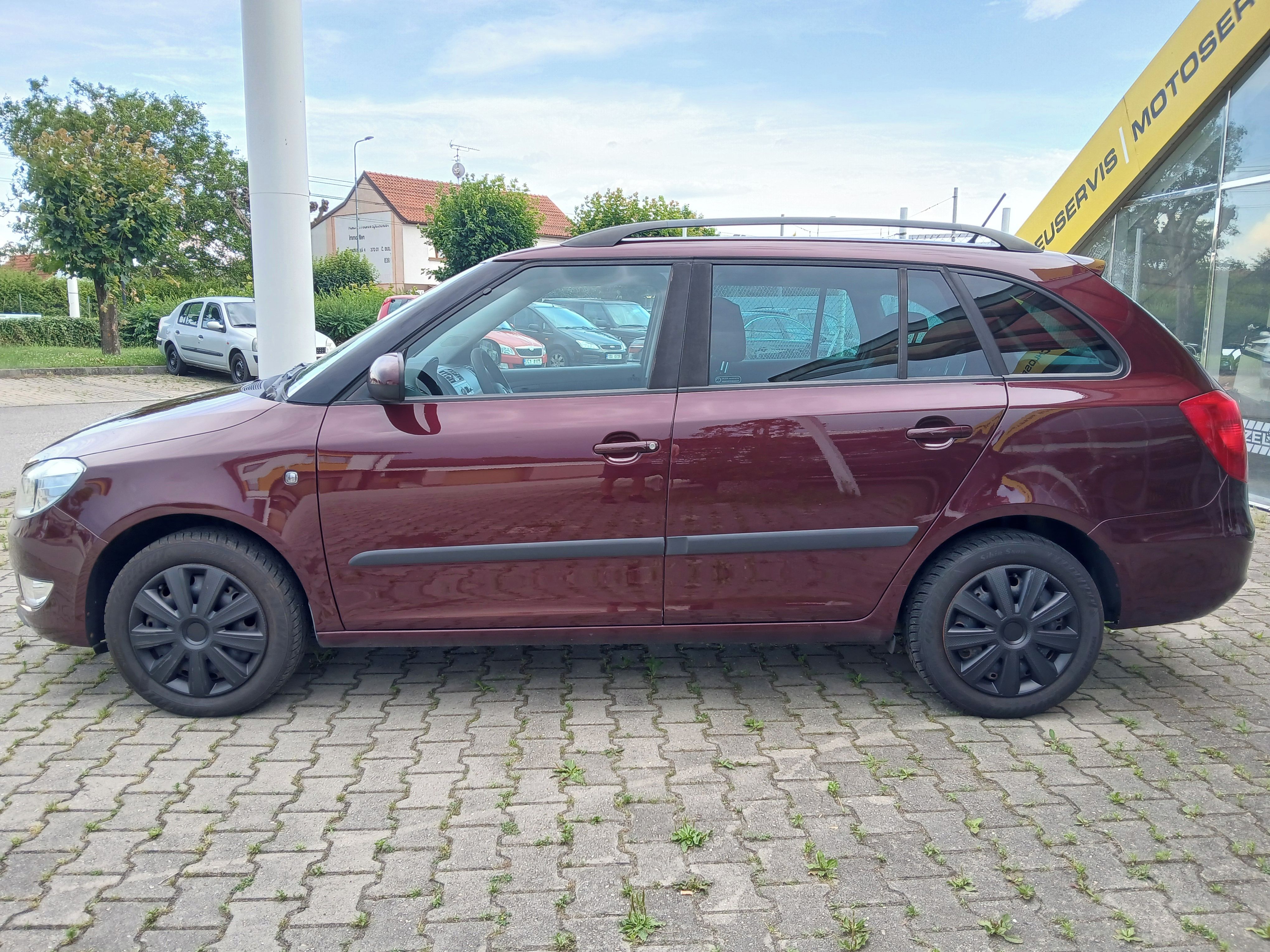 Škoda Fabia, 1.2TSI, 63kW, CZ, serv.kniha - fotka 2