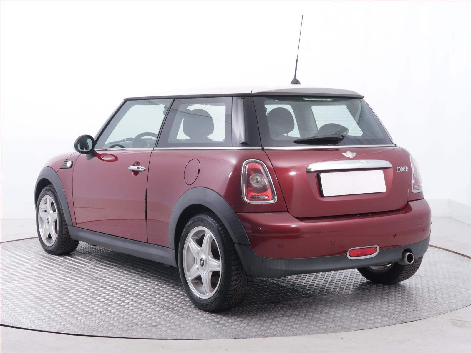 Mini Cooper, Cooper, Automatická klima - fotka 4