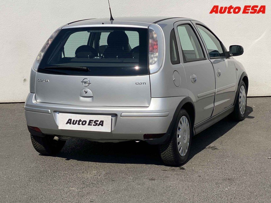 Opel Corsa, 1.2 CDTI,2.maj,ČR - fotka 4